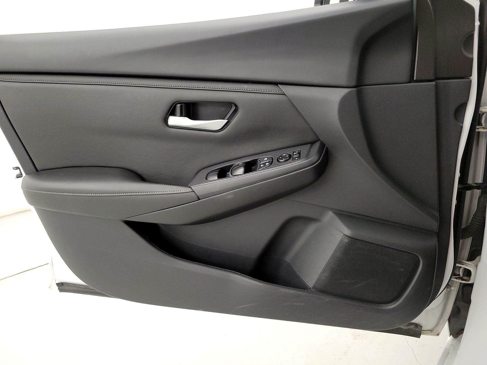 Thumbnail: 2024 Nissan Sentra - 12