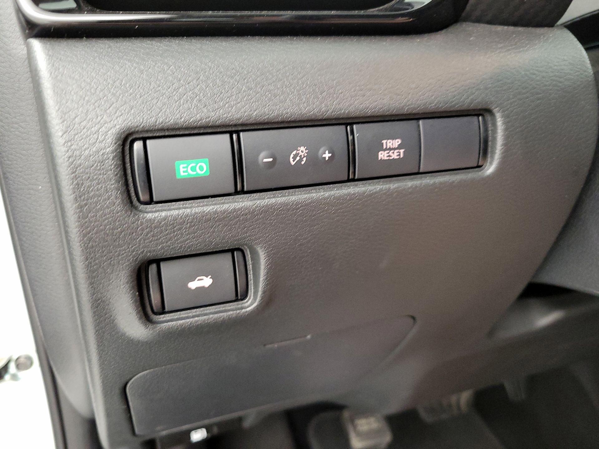 Thumbnail: 2024 Nissan Sentra - 13