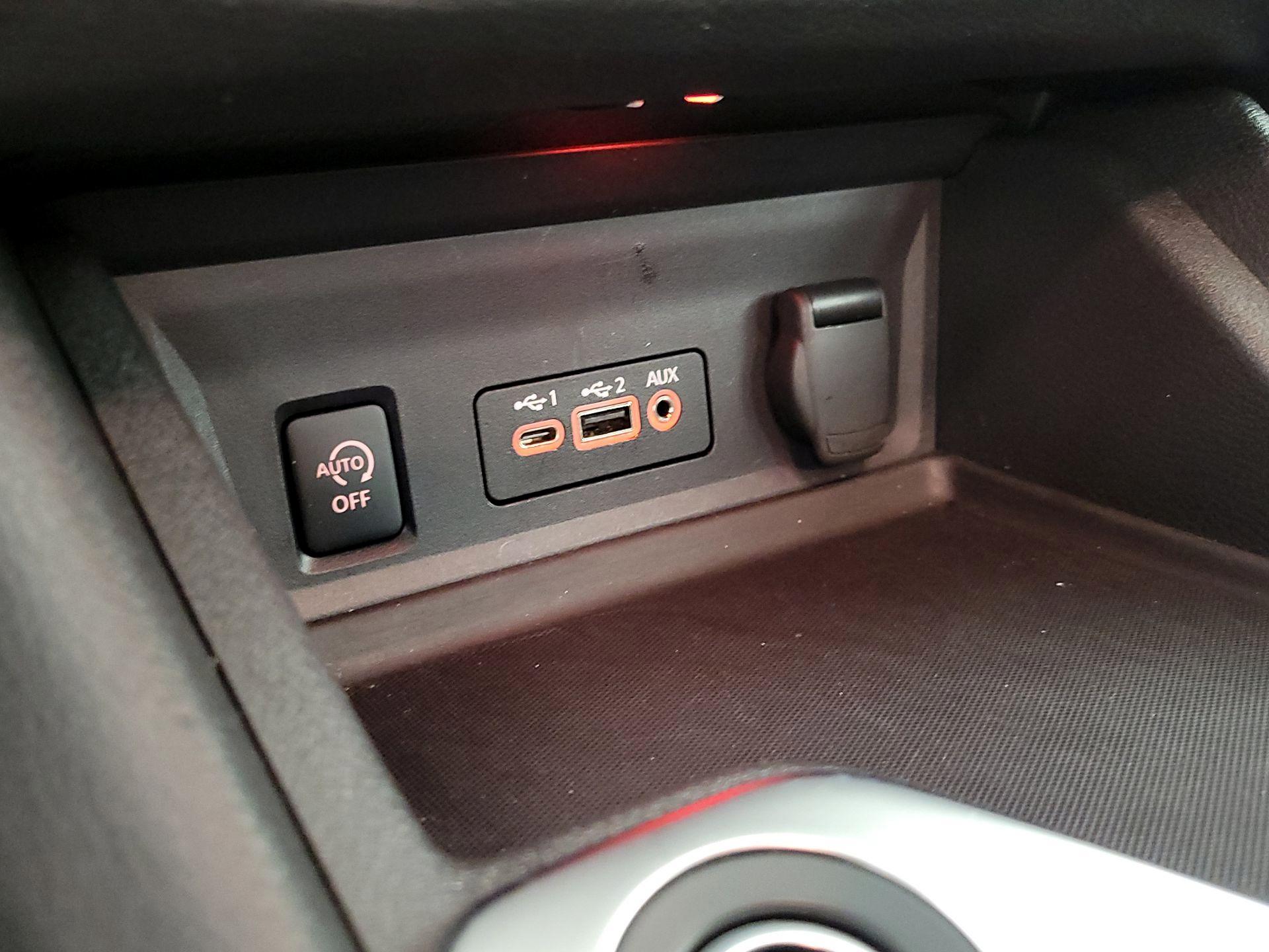 Thumbnail: 2024 Nissan Sentra - 18