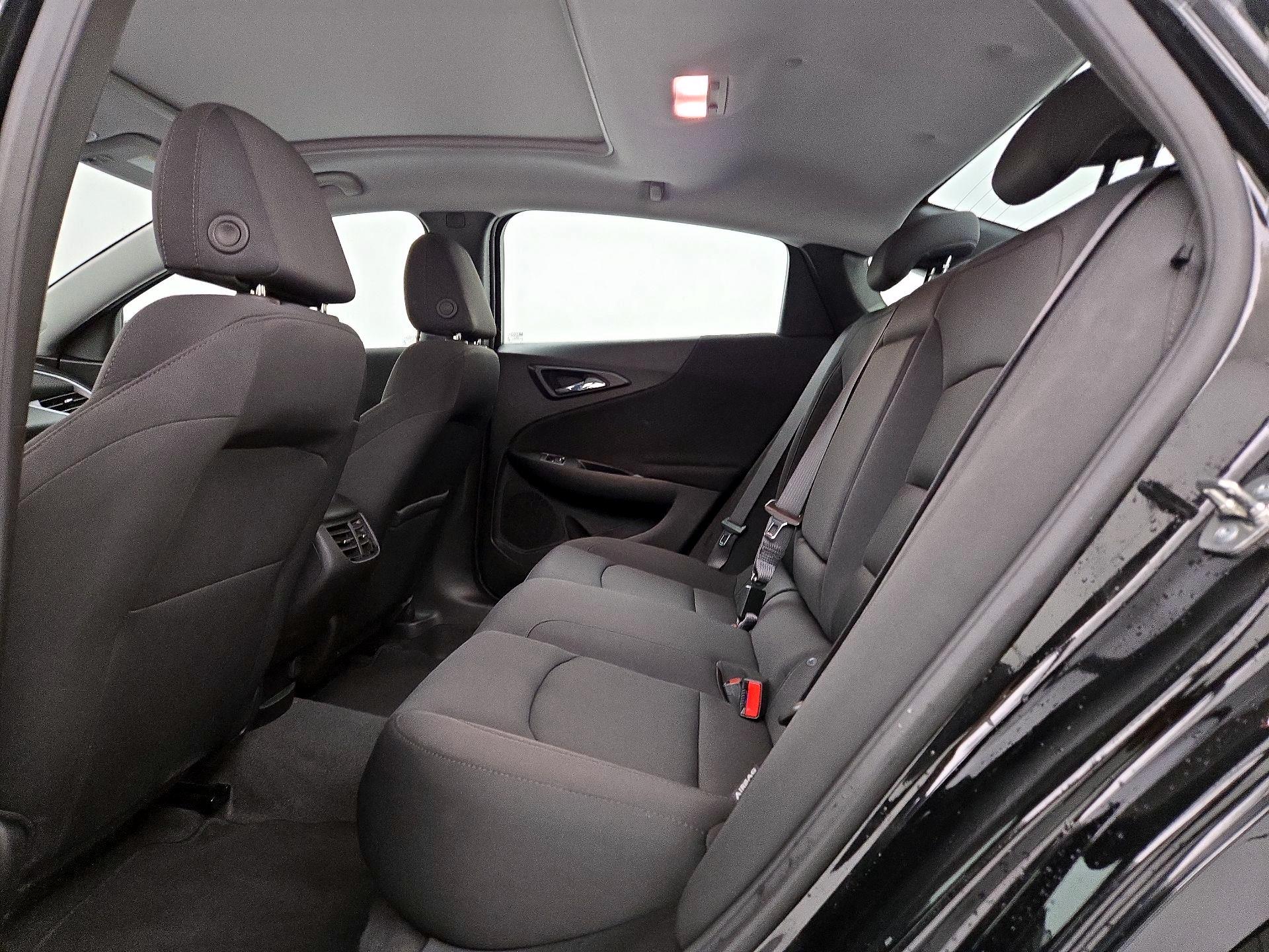 Thumbnail: 2024 Chevrolet Malibu - 19