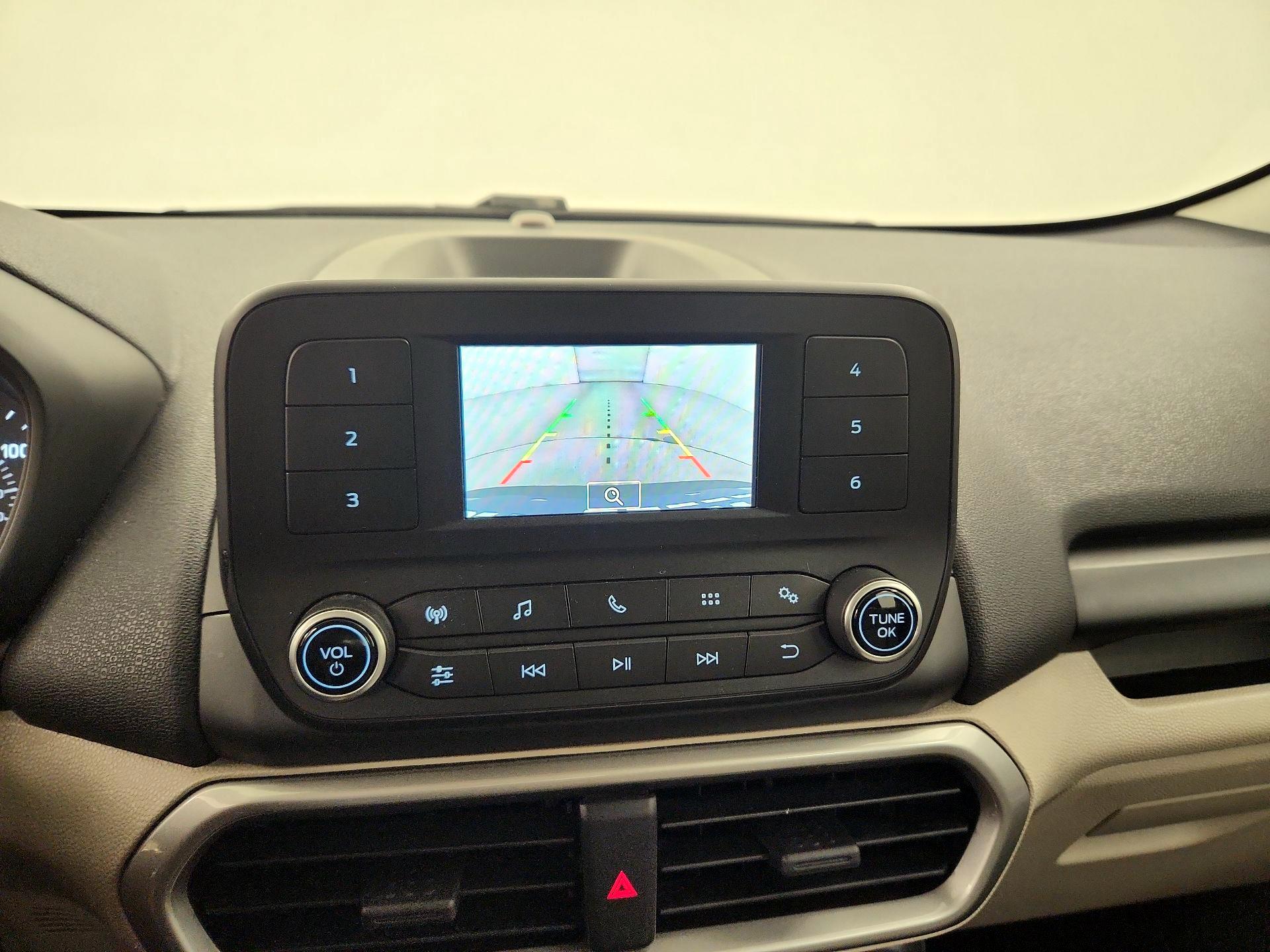 Thumbnail: 2021 Ford EcoSport - 14