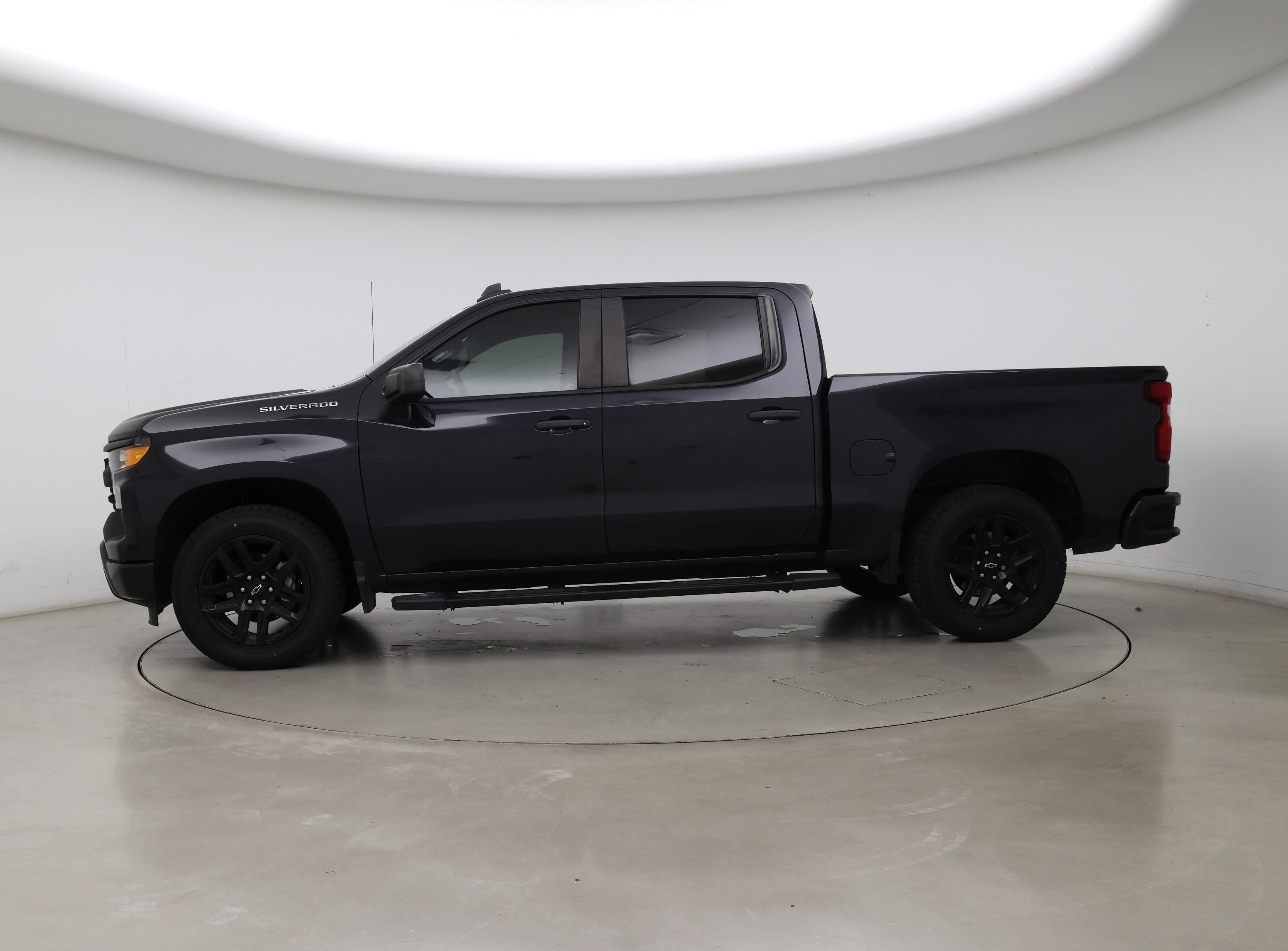 Thumbnail: 2022 Chevrolet Silverado 1500 - 3