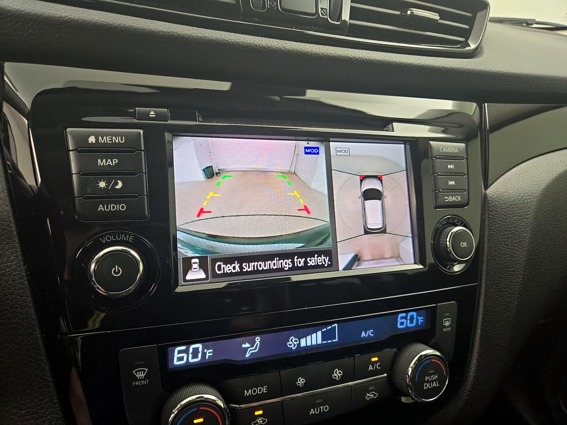 Thumbnail: 2021 Nissan Rogue Sport - 15