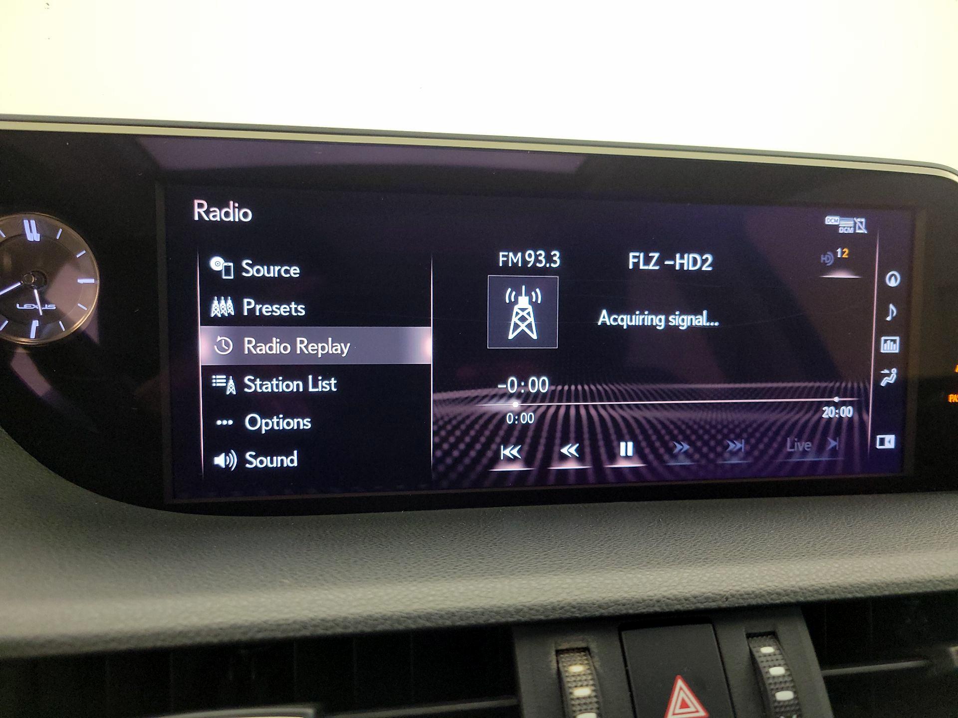 Thumbnail: 2019 Lexus ES - 16