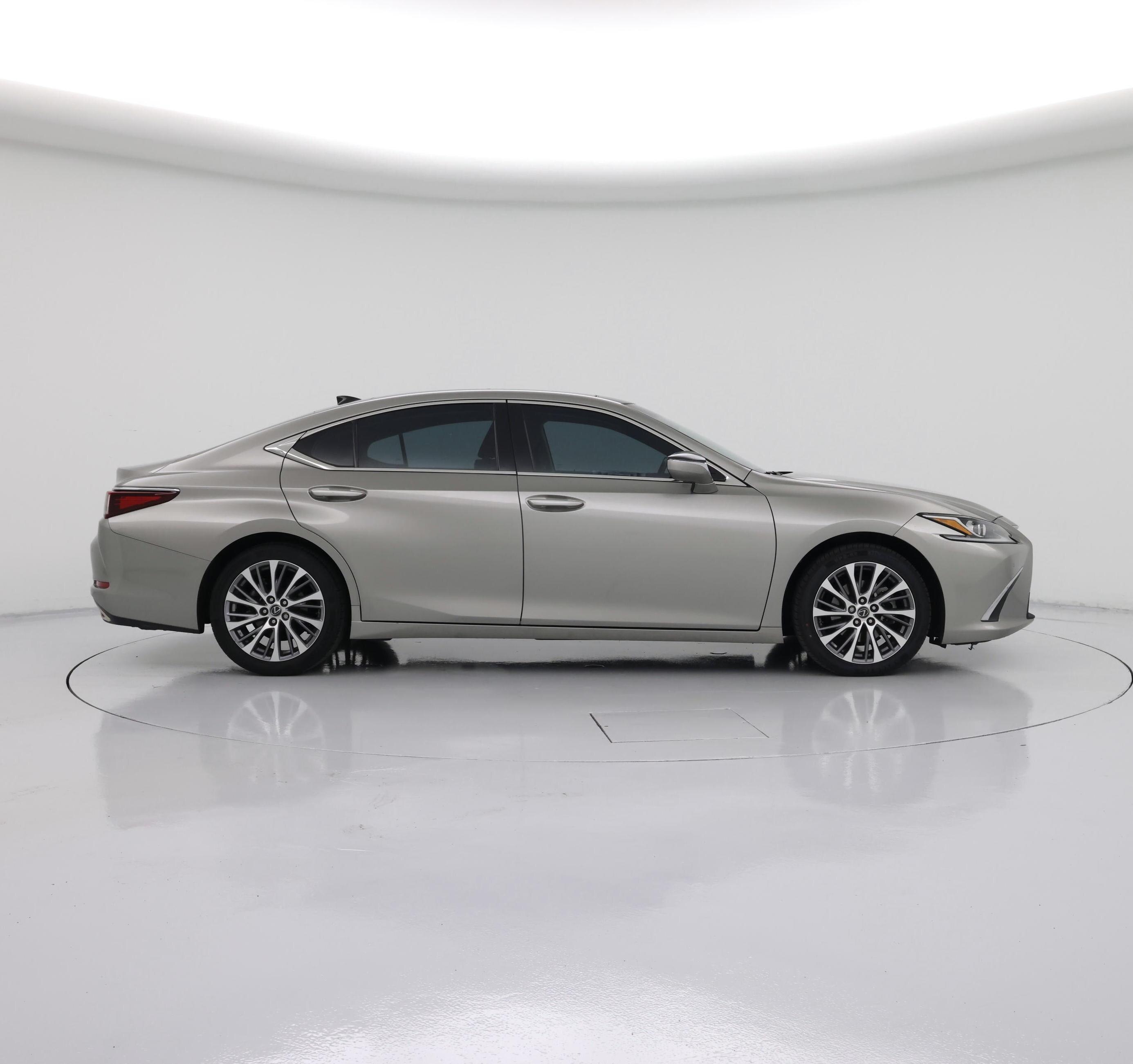 Thumbnail: 2019 Lexus ES - 7
