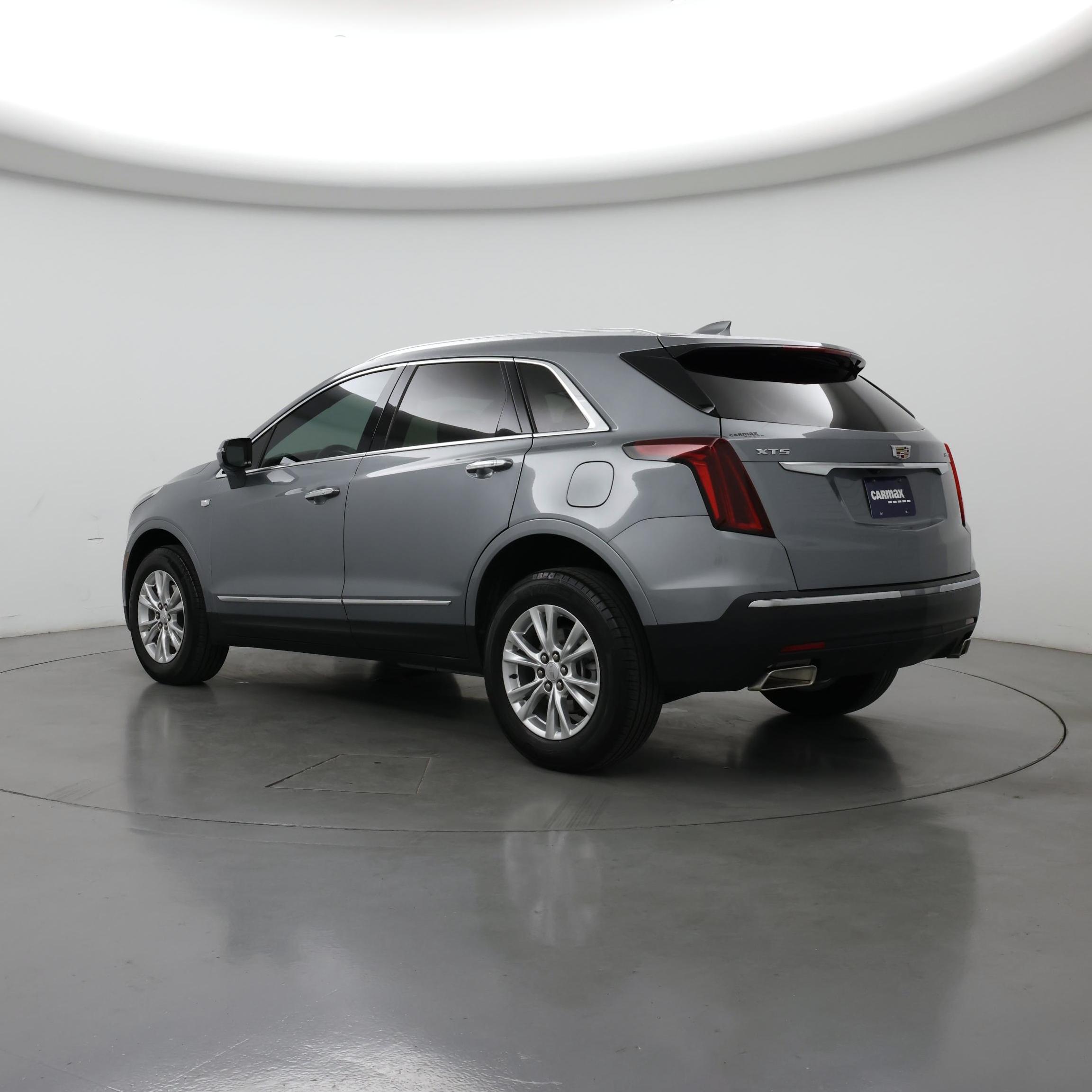 Thumbnail: 2023 Cadillac XT5 - 2