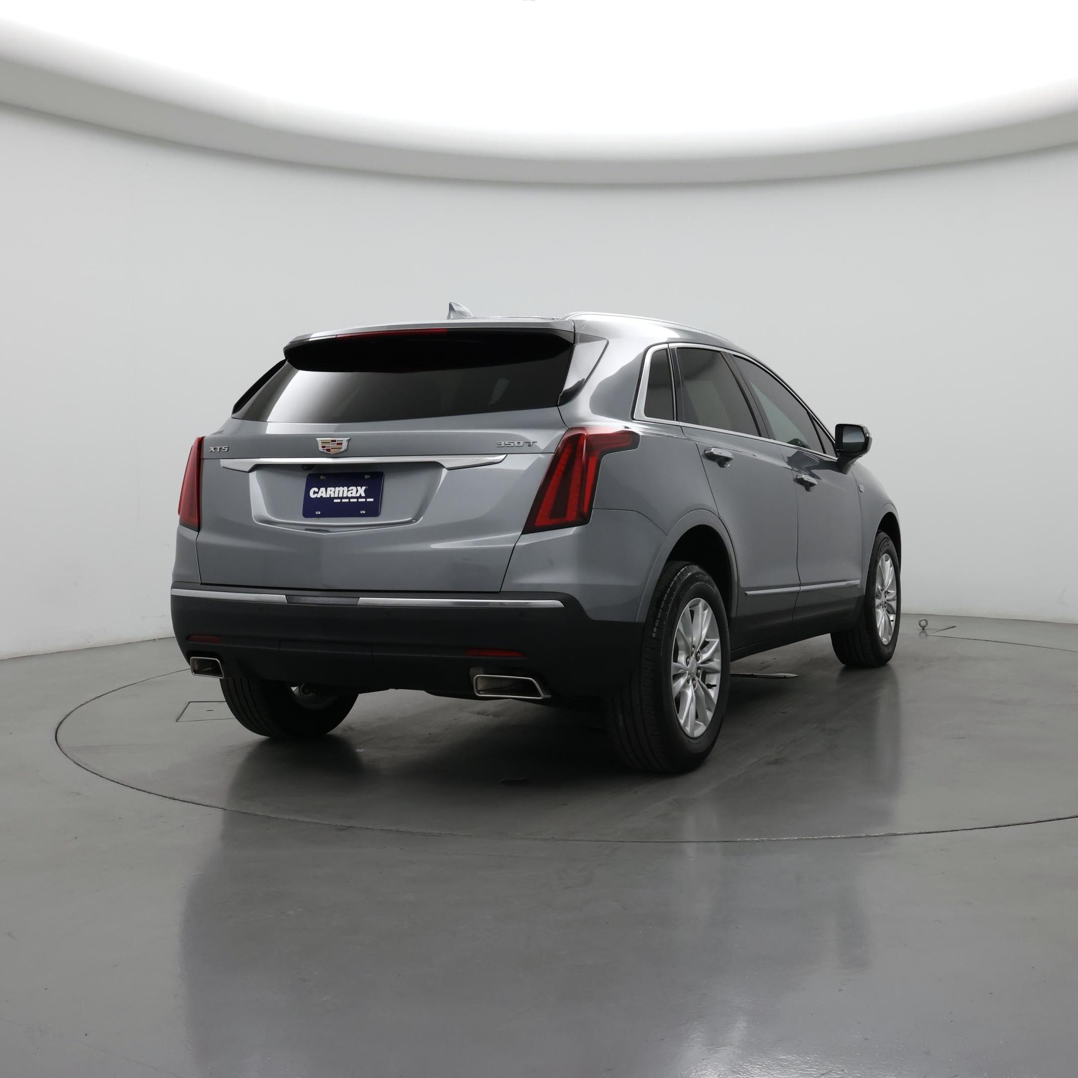 Thumbnail: 2023 Cadillac XT5 - 8