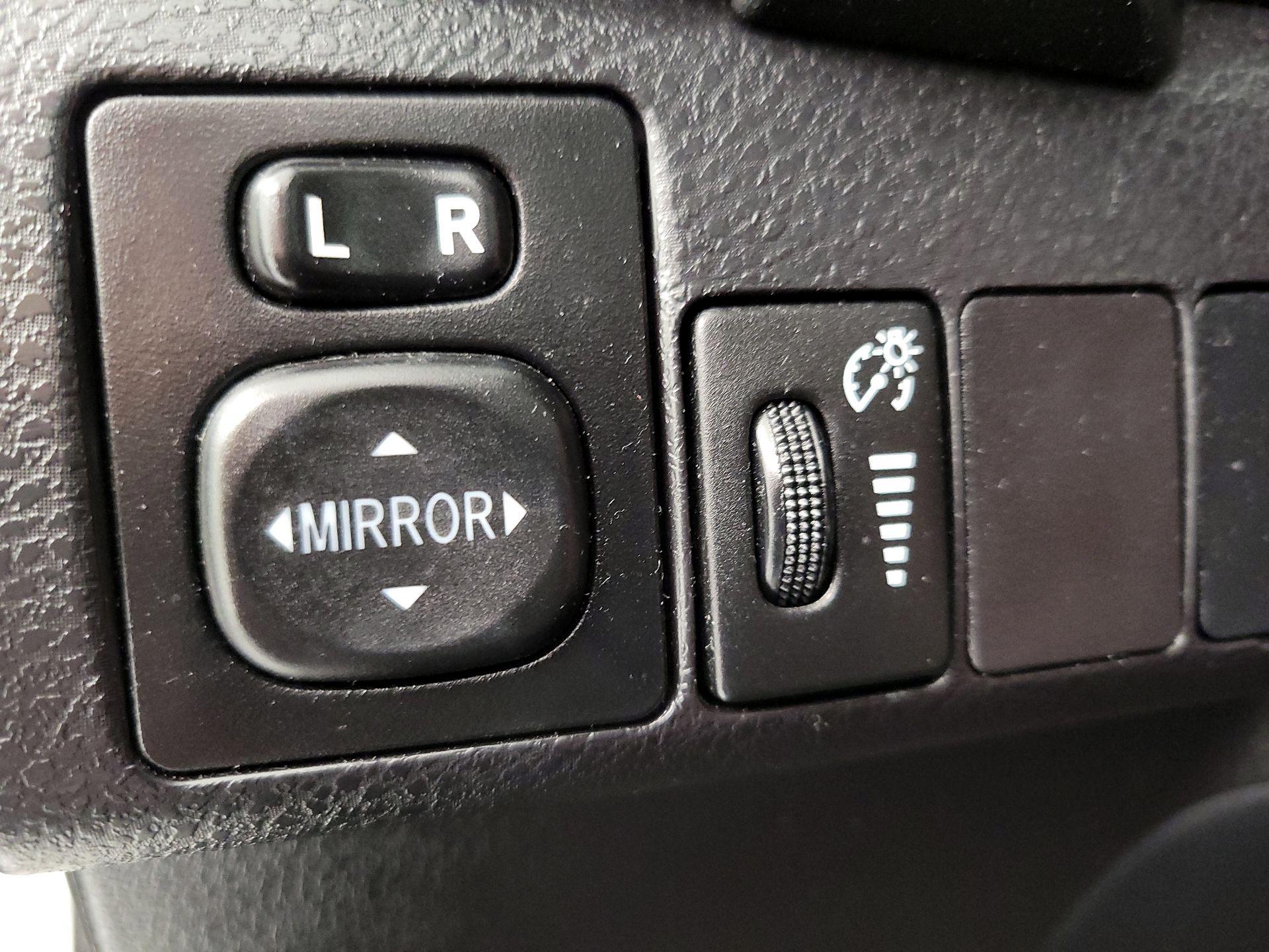 Thumbnail: 2019 Toyota Corolla - 13