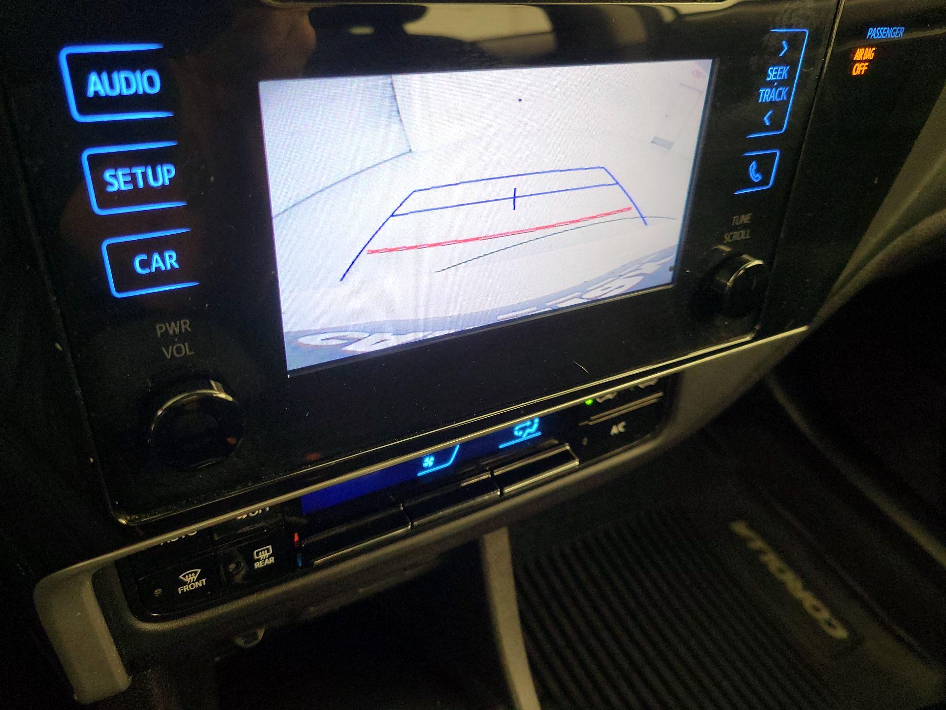 Thumbnail: 2019 Toyota Corolla - 14