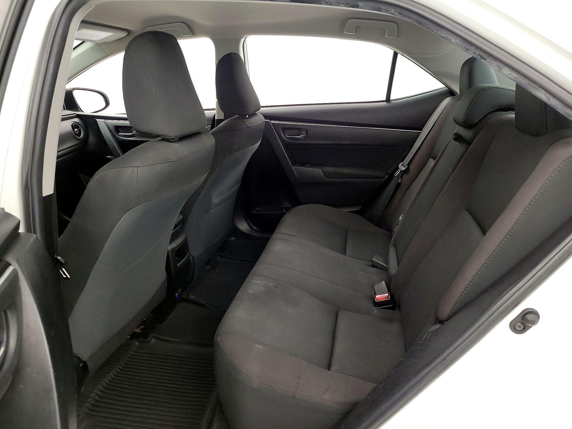 Thumbnail: 2019 Toyota Corolla - 19