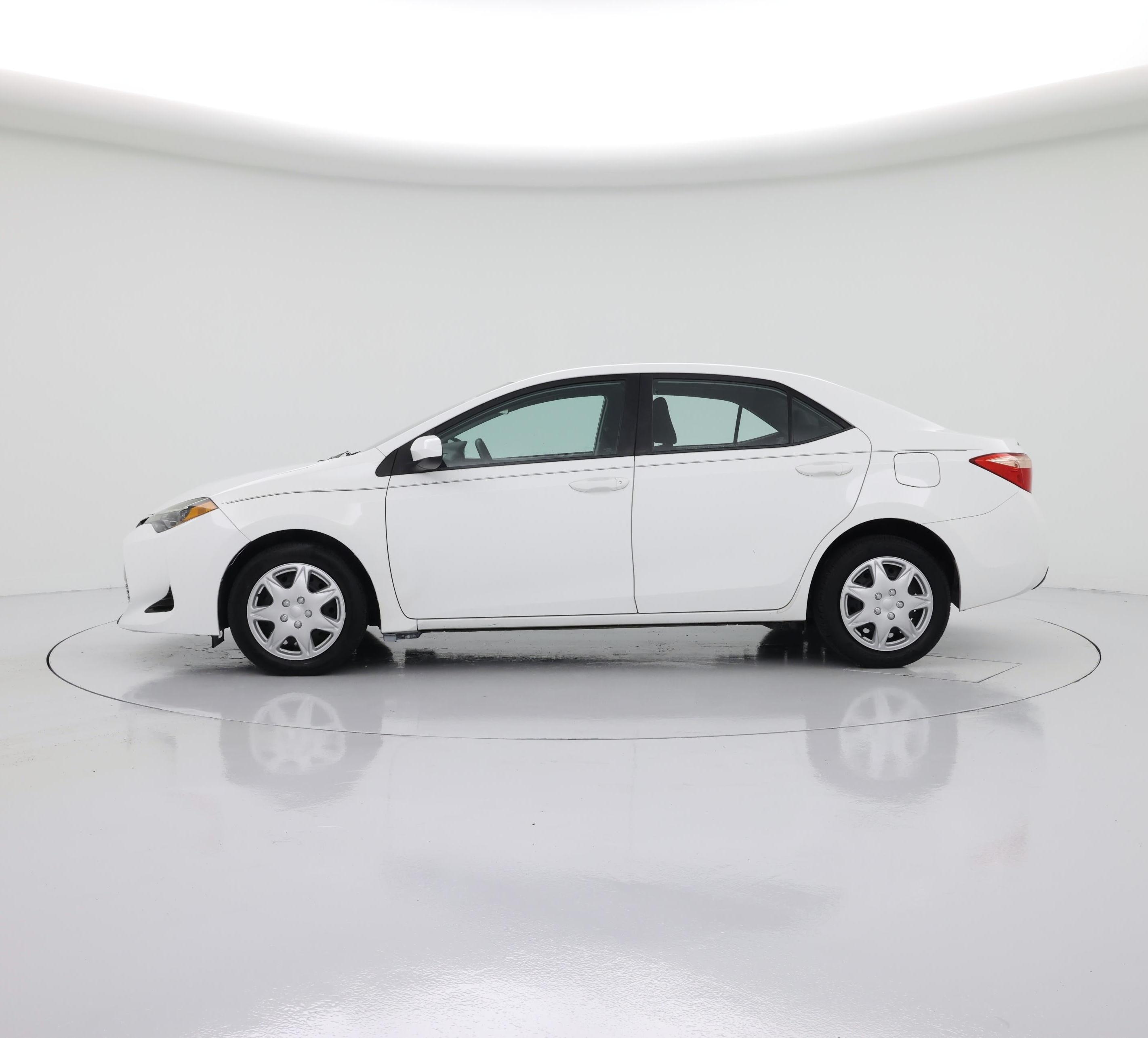 Thumbnail: 2019 Toyota Corolla - 3