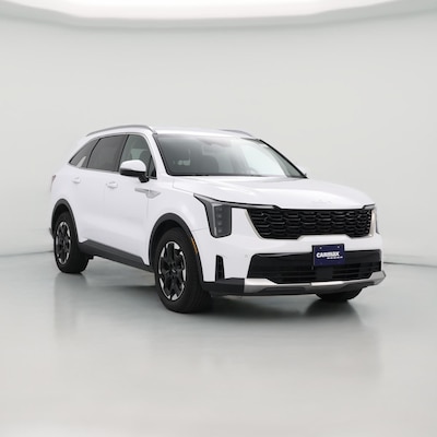 White 2024 Kia Sorento S