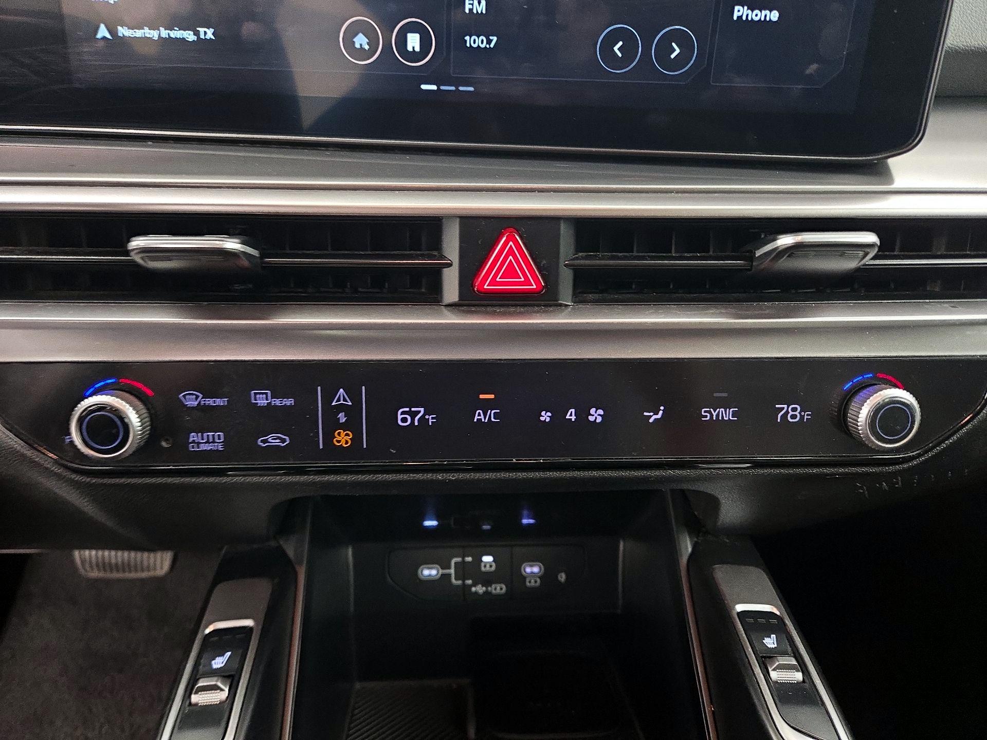 Thumbnail: 2024 Kia Sorento - 17