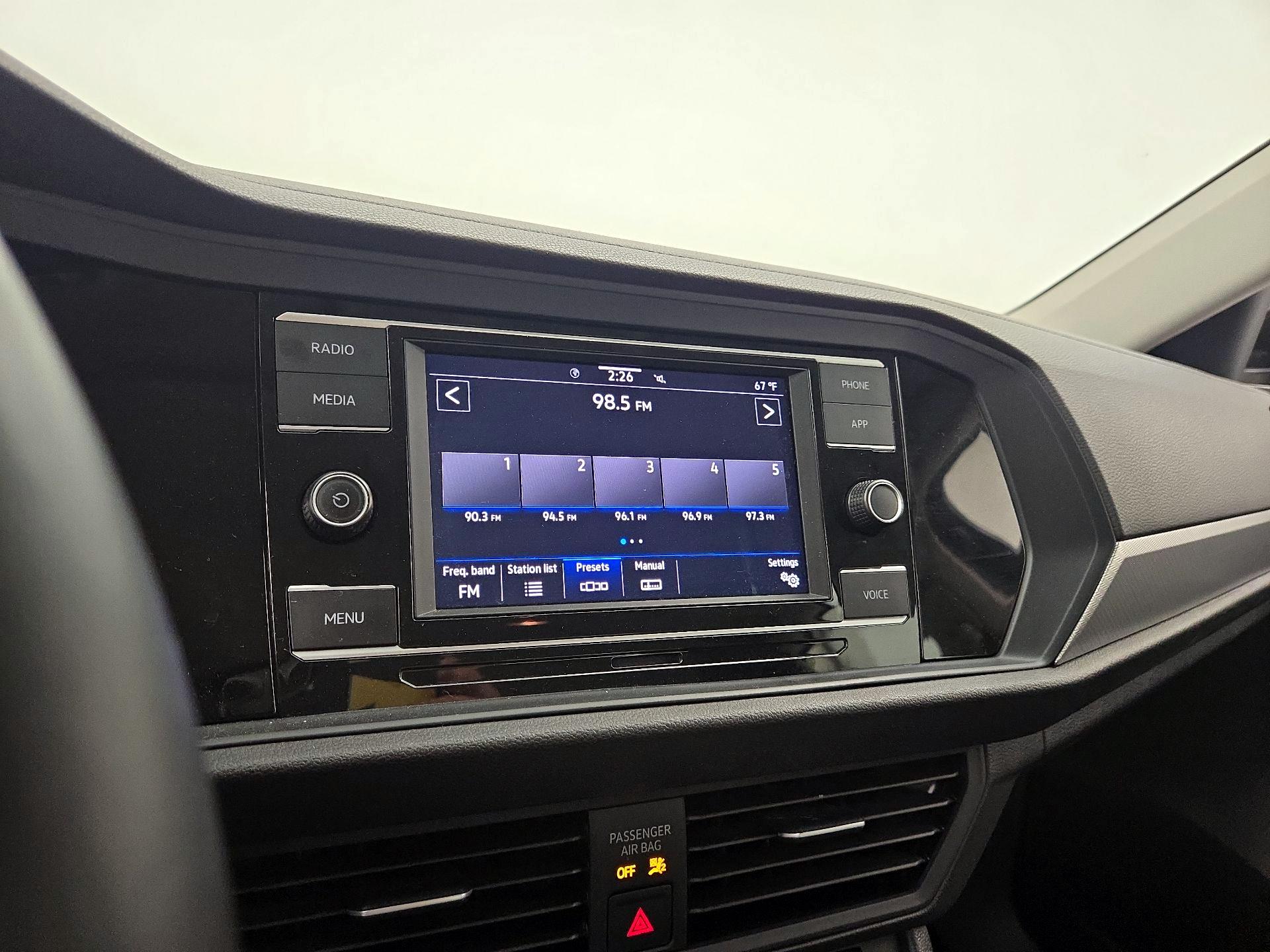 Thumbnail: 2024 Volkswagen Jetta - 15