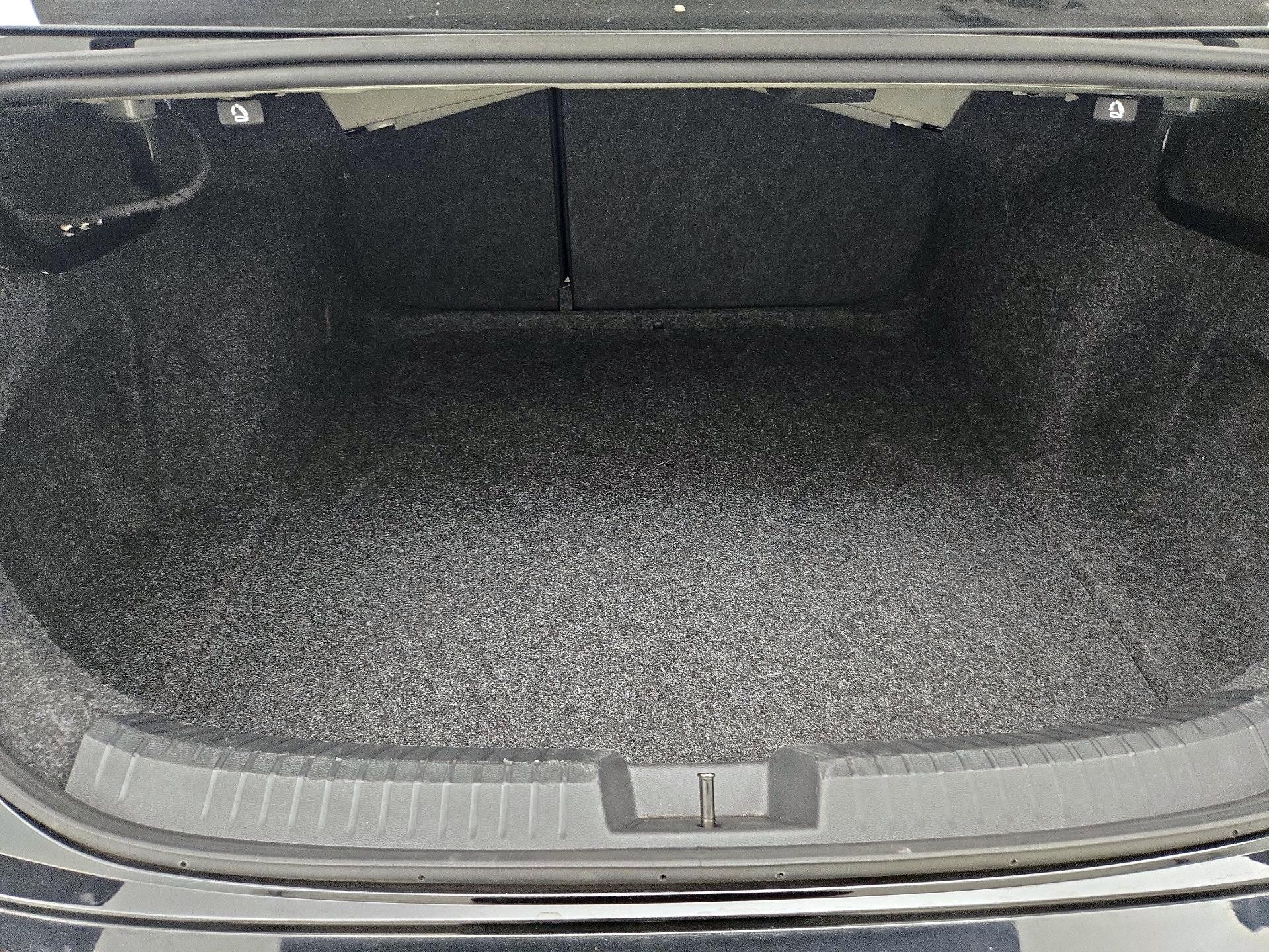 Thumbnail: 2024 Volkswagen Jetta - 20