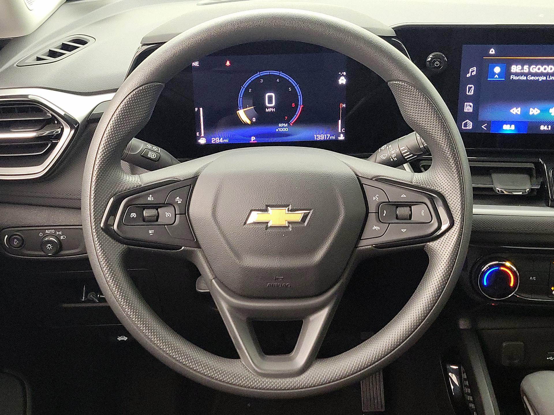 Thumbnail: 2024 Chevrolet TrailBlazer - 10