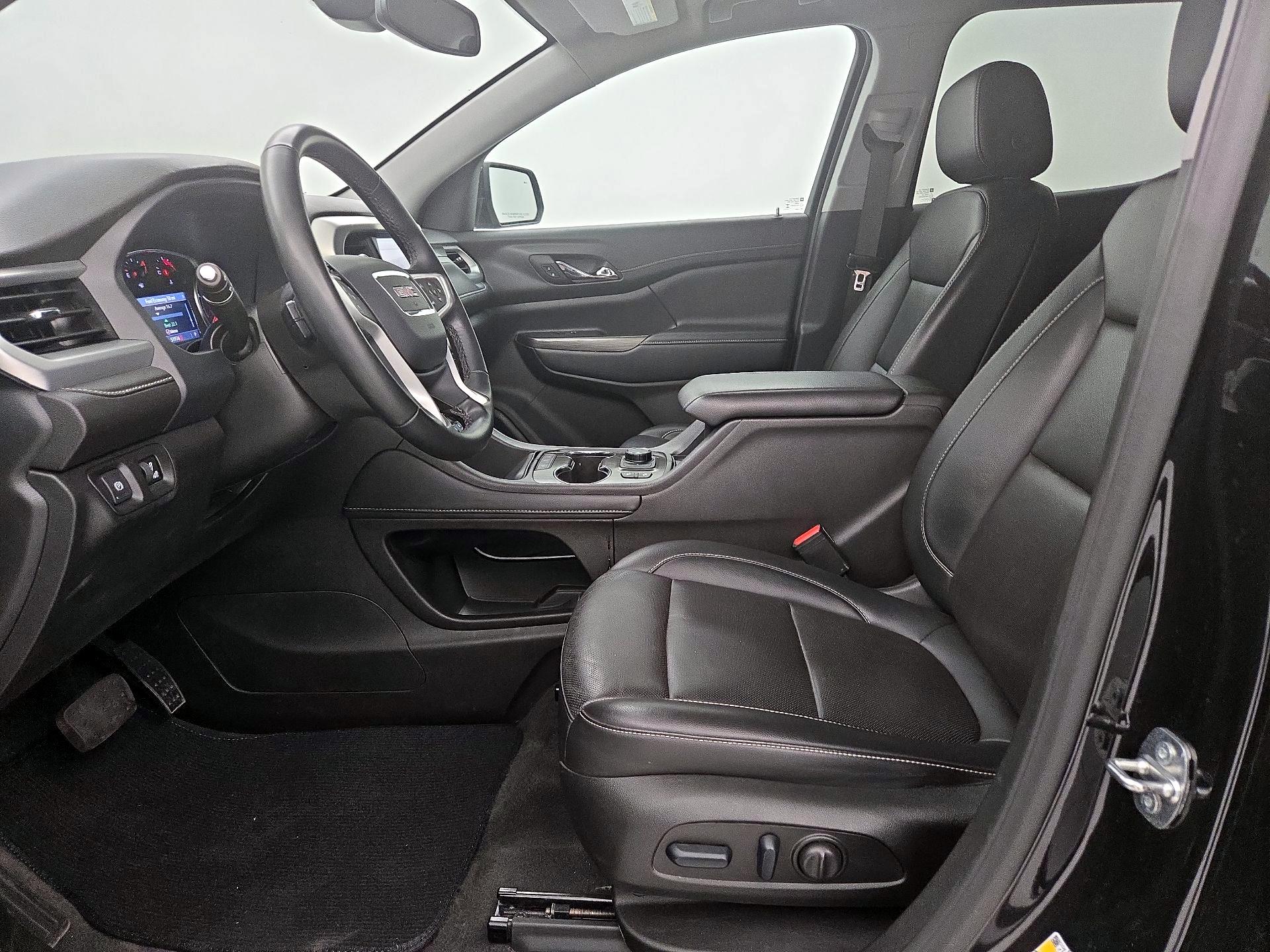 Thumbnail: 2023 GMC Acadia - 11