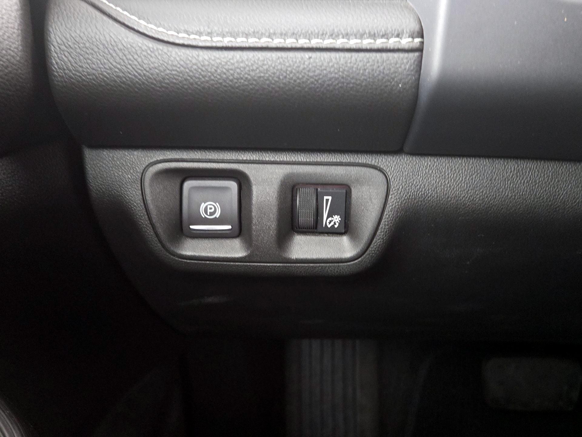 Thumbnail: 2023 GMC Acadia - 13