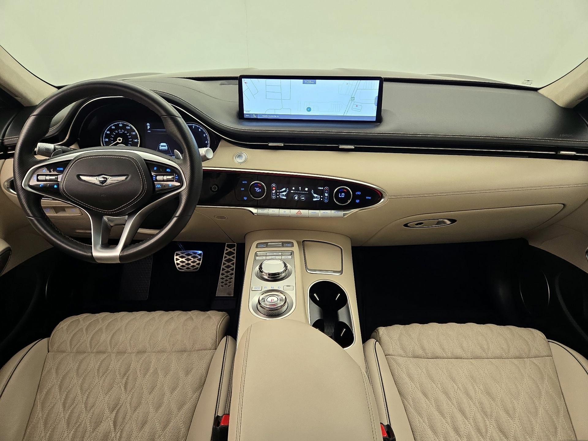 Thumbnail: 2022 Genesis GV70 - 9