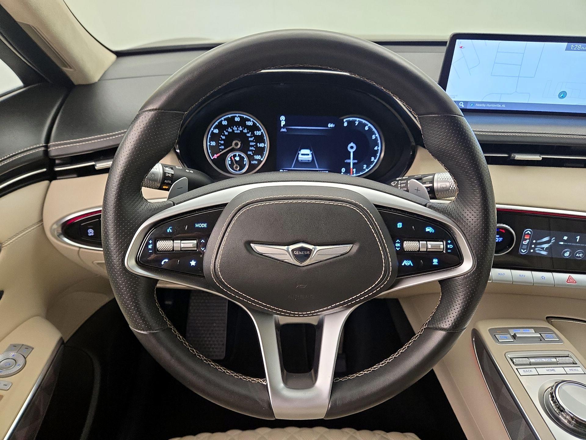 Thumbnail: 2022 Genesis GV70 - 10