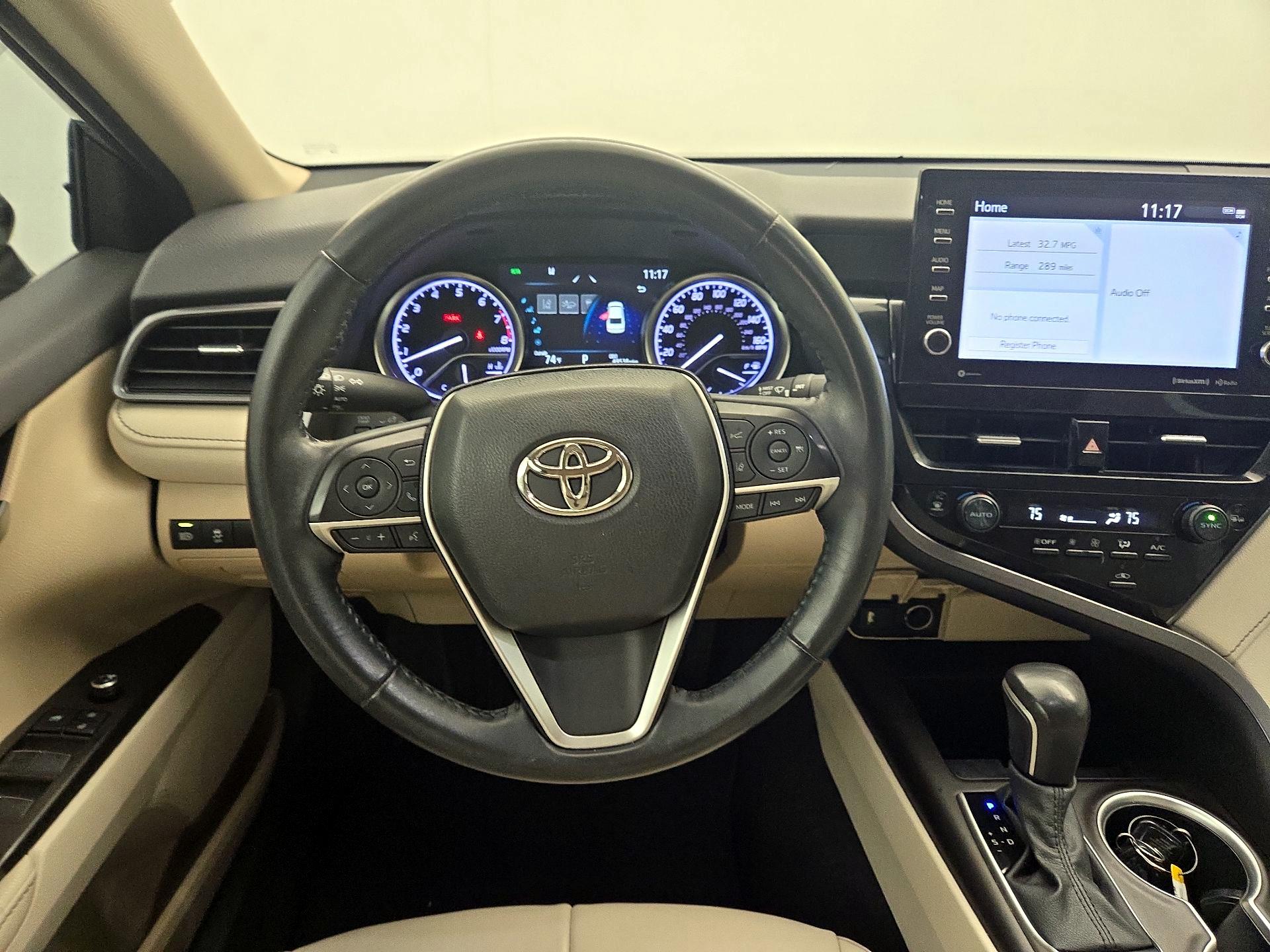 Thumbnail: 2021 Toyota Camry - 10