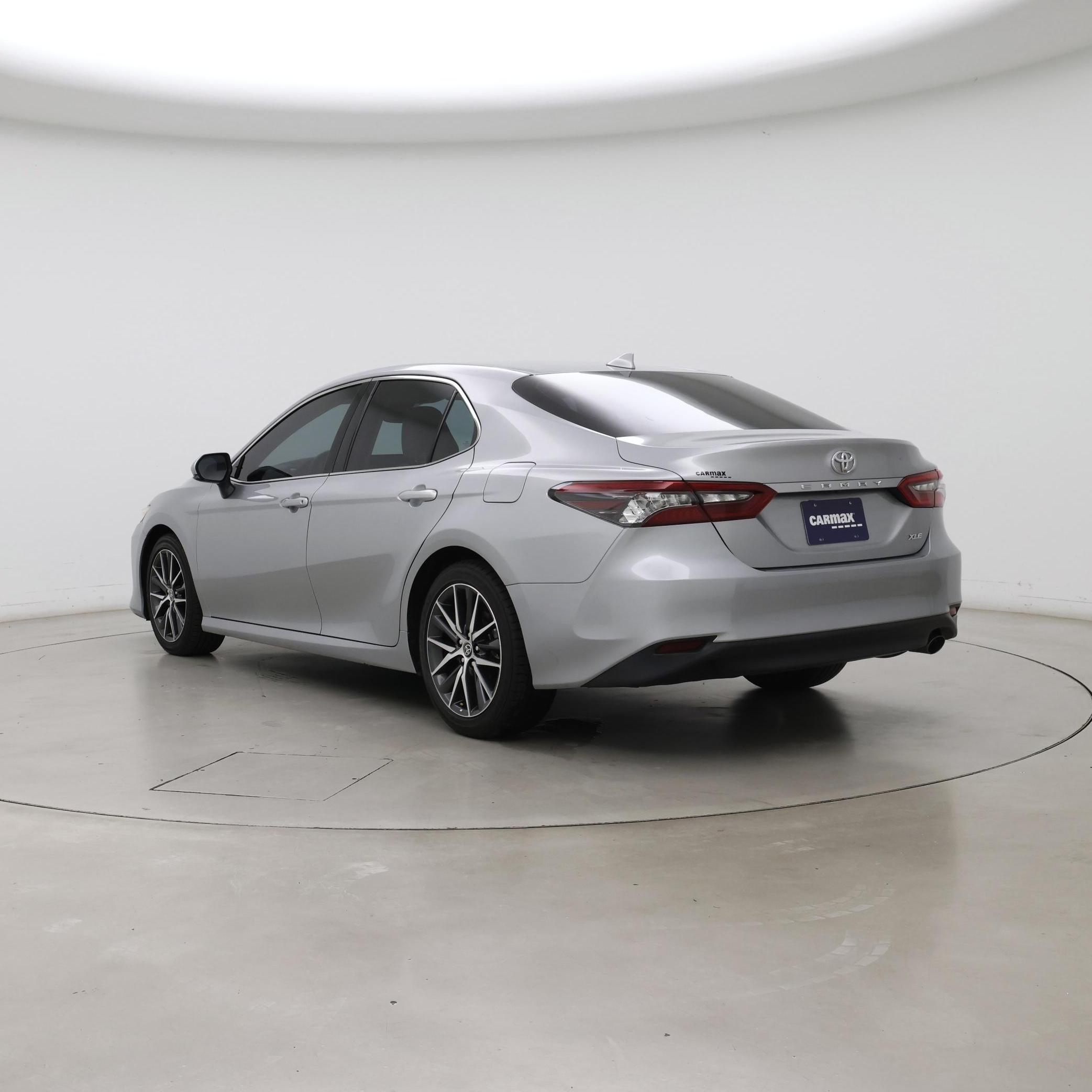 Thumbnail: 2021 Toyota Camry - 2