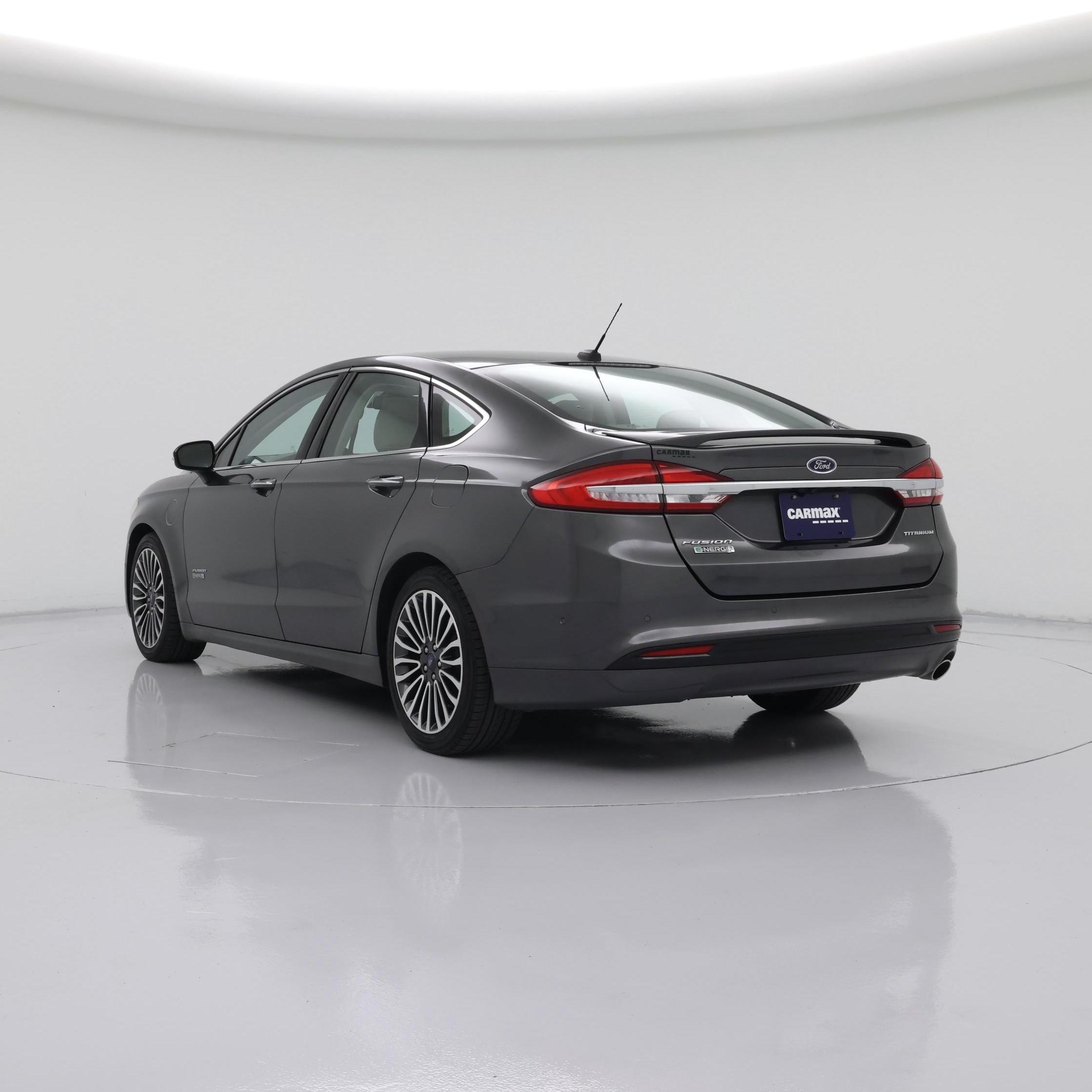 Thumbnail: 2017 Ford Fusion - 2