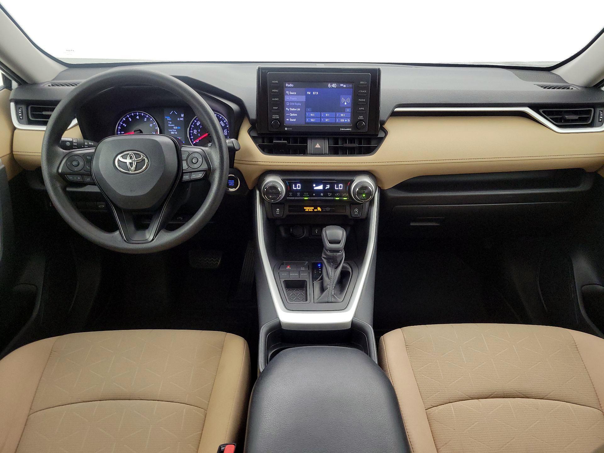 Thumbnail: 2020 Toyota RAV4 - 9