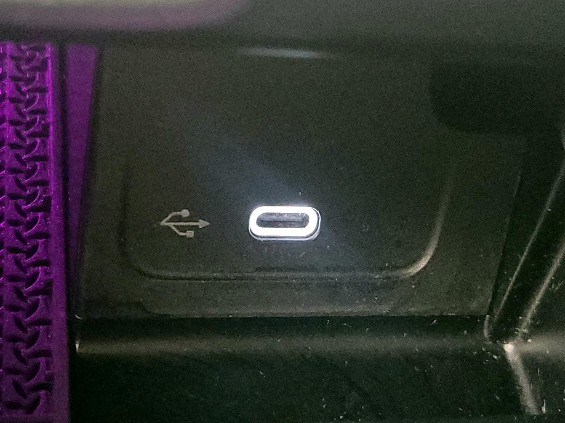 Thumbnail: 2024 Mercedes-Benz C-Class - 18