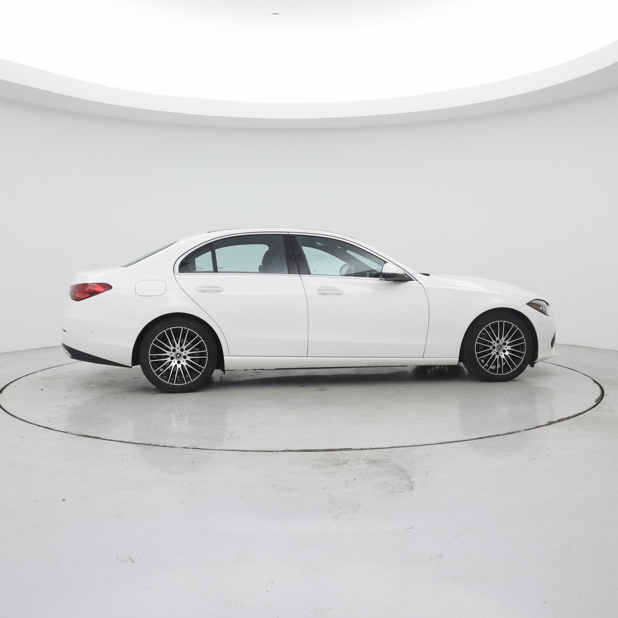 Thumbnail: 2024 Mercedes-Benz C-Class - 7