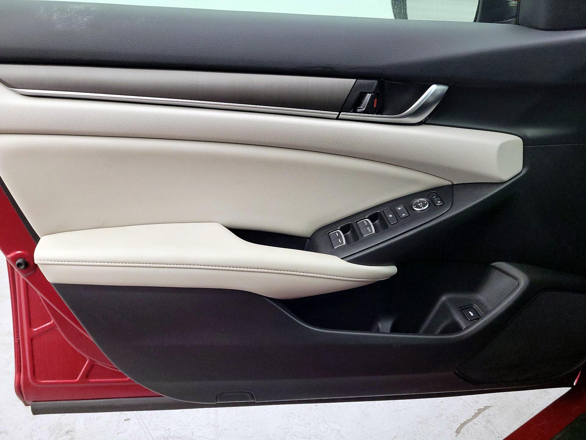 Thumbnail: 2022 Honda Accord - 12