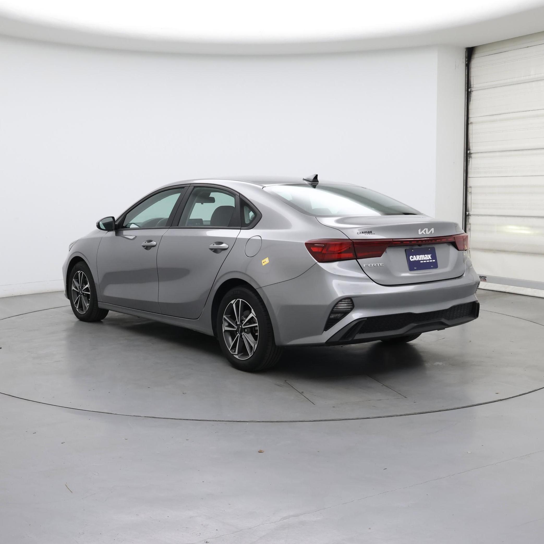 Thumbnail: 2023 Kia Forte - 2