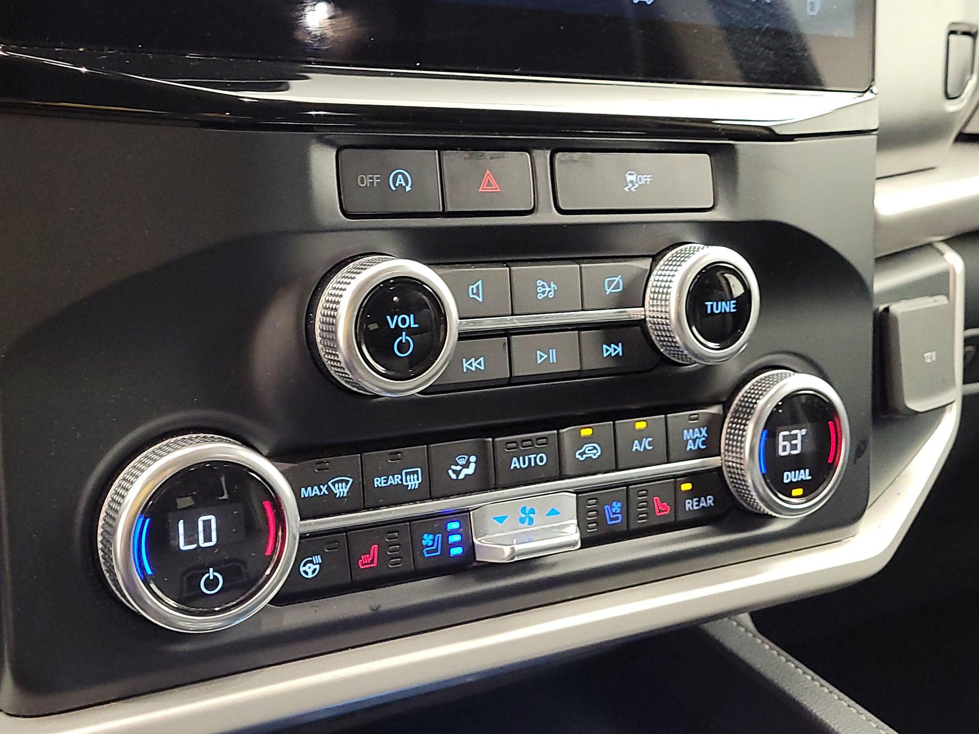 Thumbnail: 2024 Ford Expedition - 16