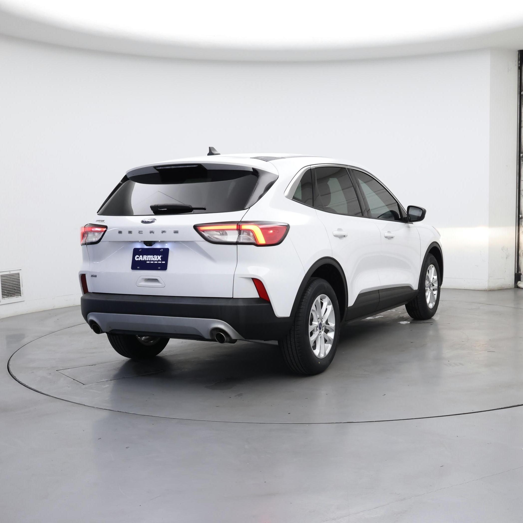 Thumbnail: 2022 Ford Escape - 8