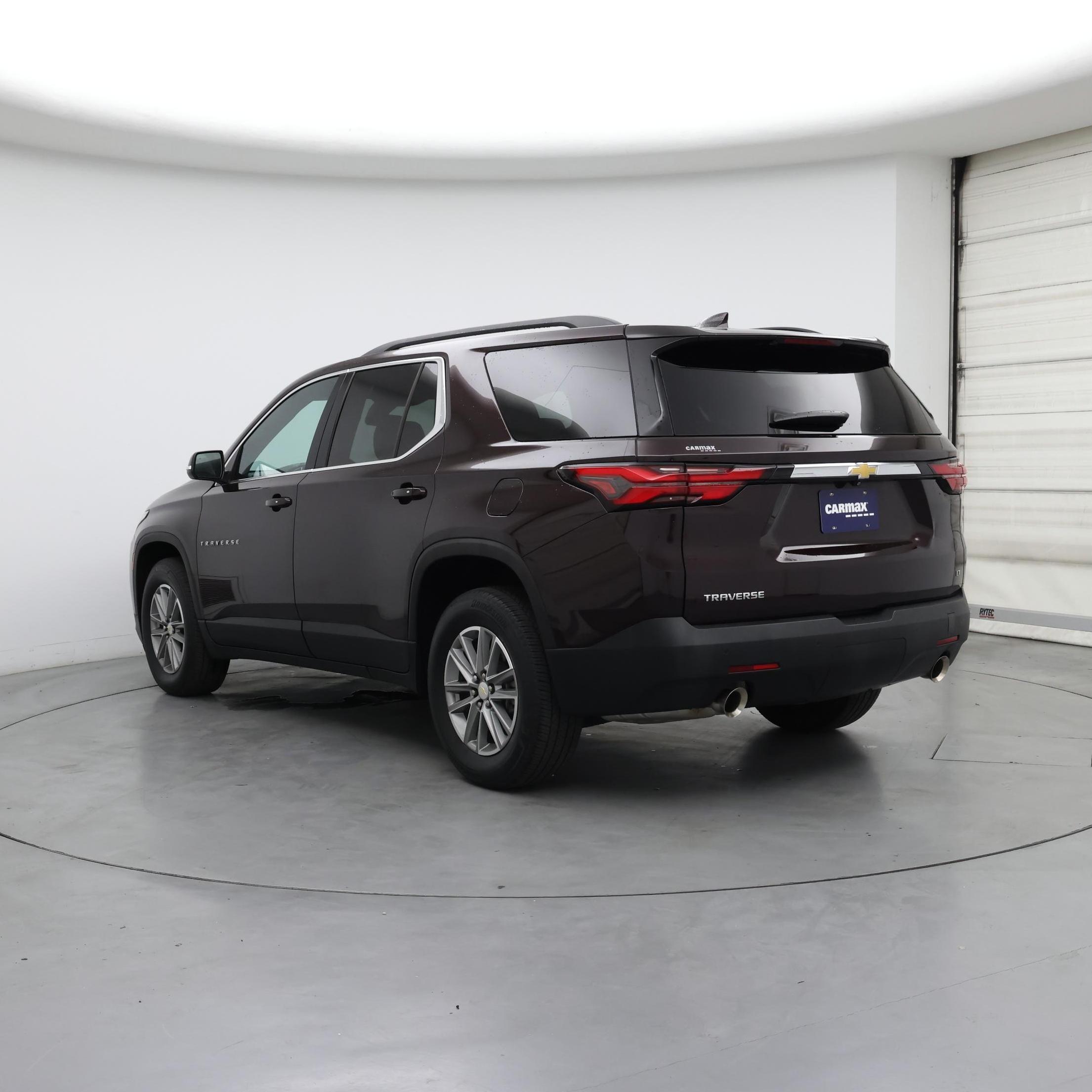Thumbnail: 2023 Chevrolet Traverse - 2