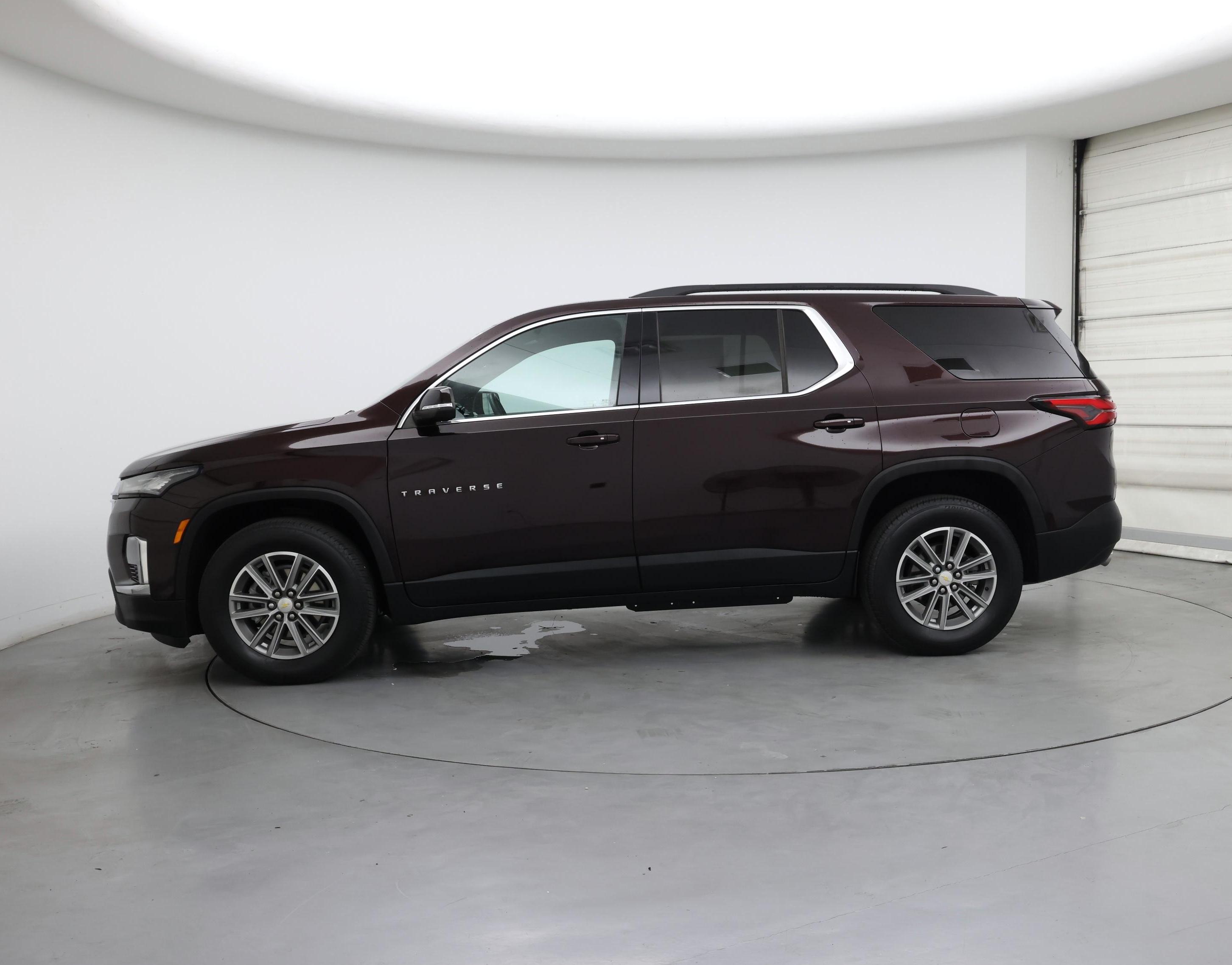 Thumbnail: 2023 Chevrolet Traverse - 3