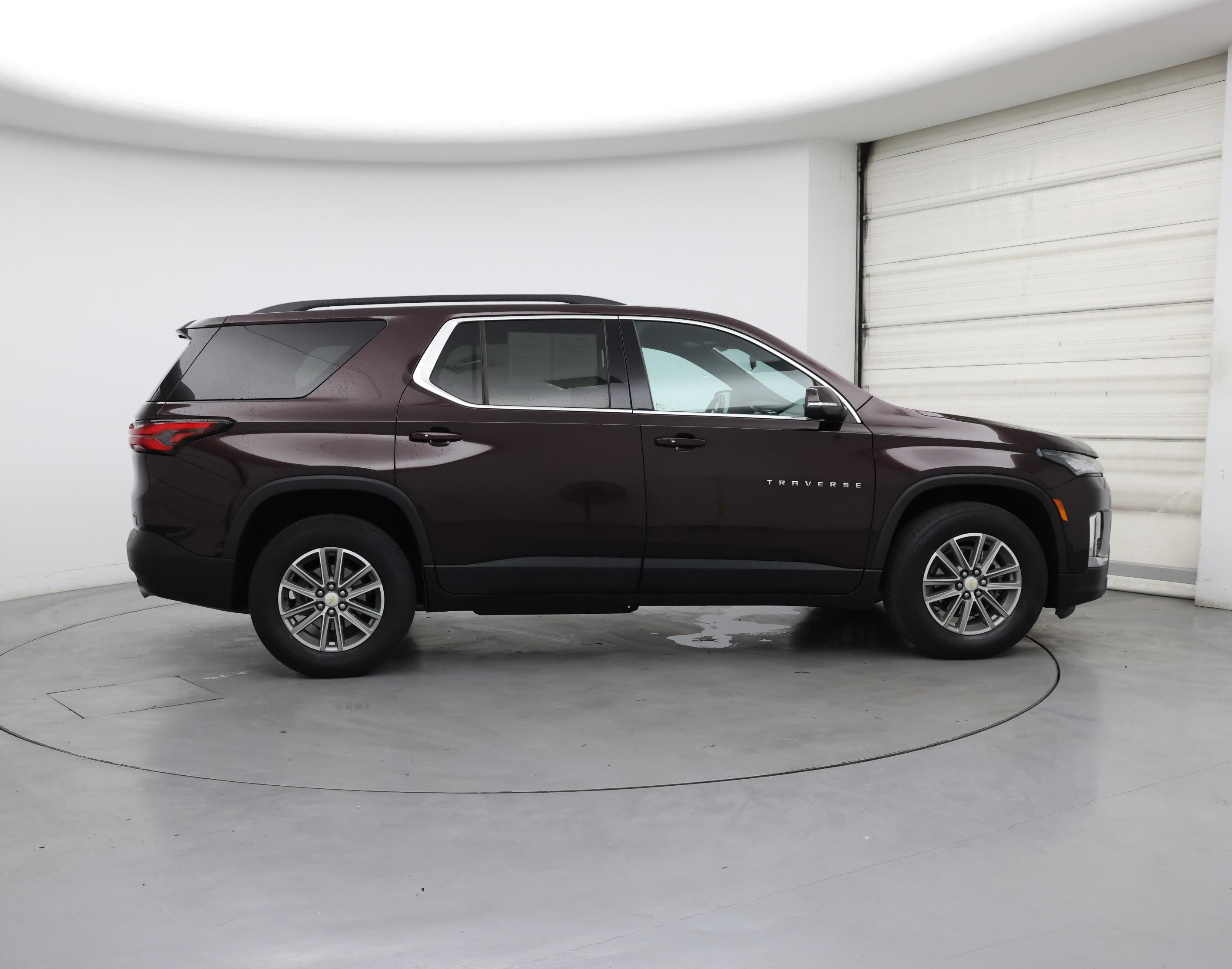 Thumbnail: 2023 Chevrolet Traverse - 7
