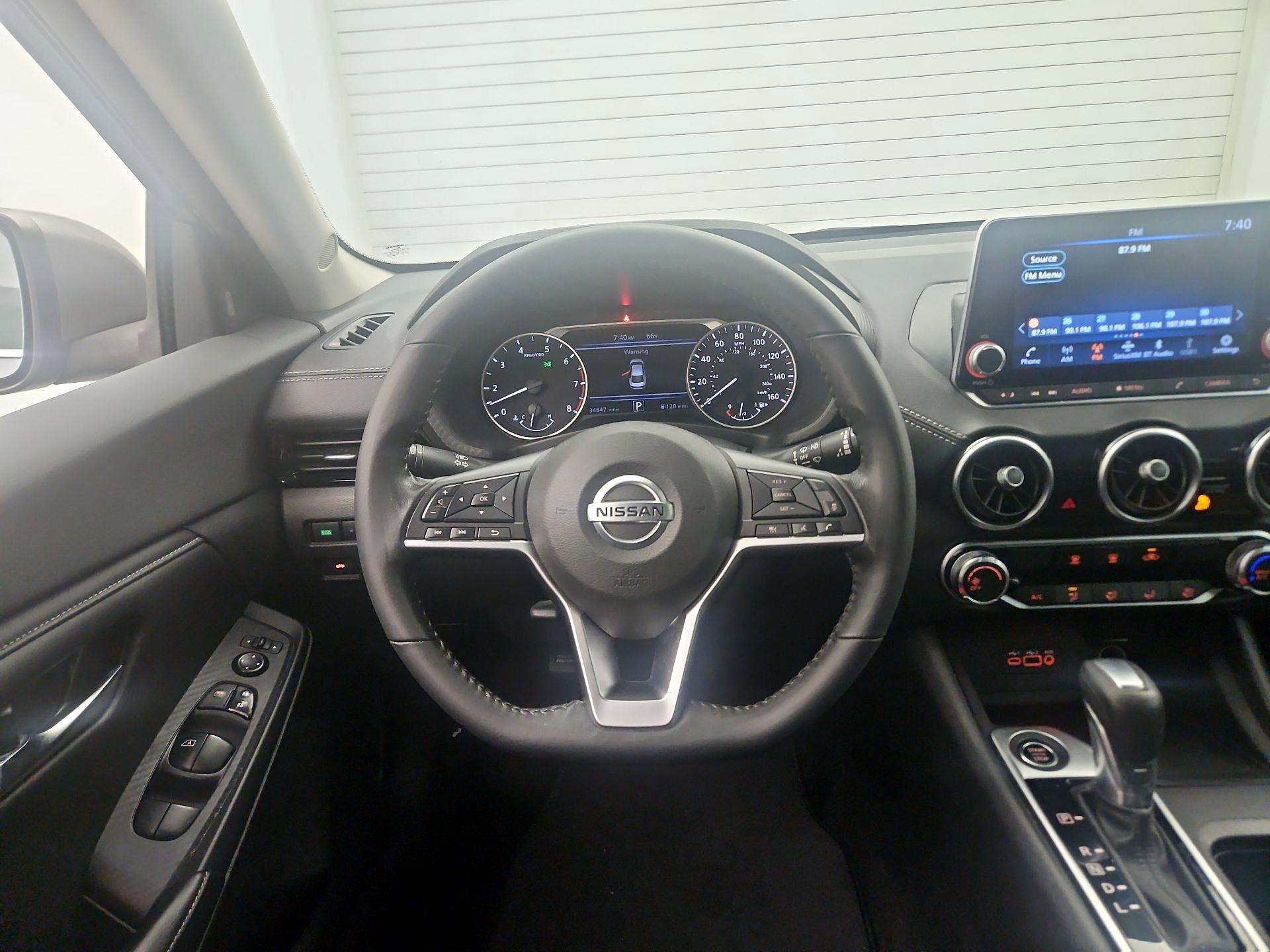 Thumbnail: 2022 Nissan Sentra - 10