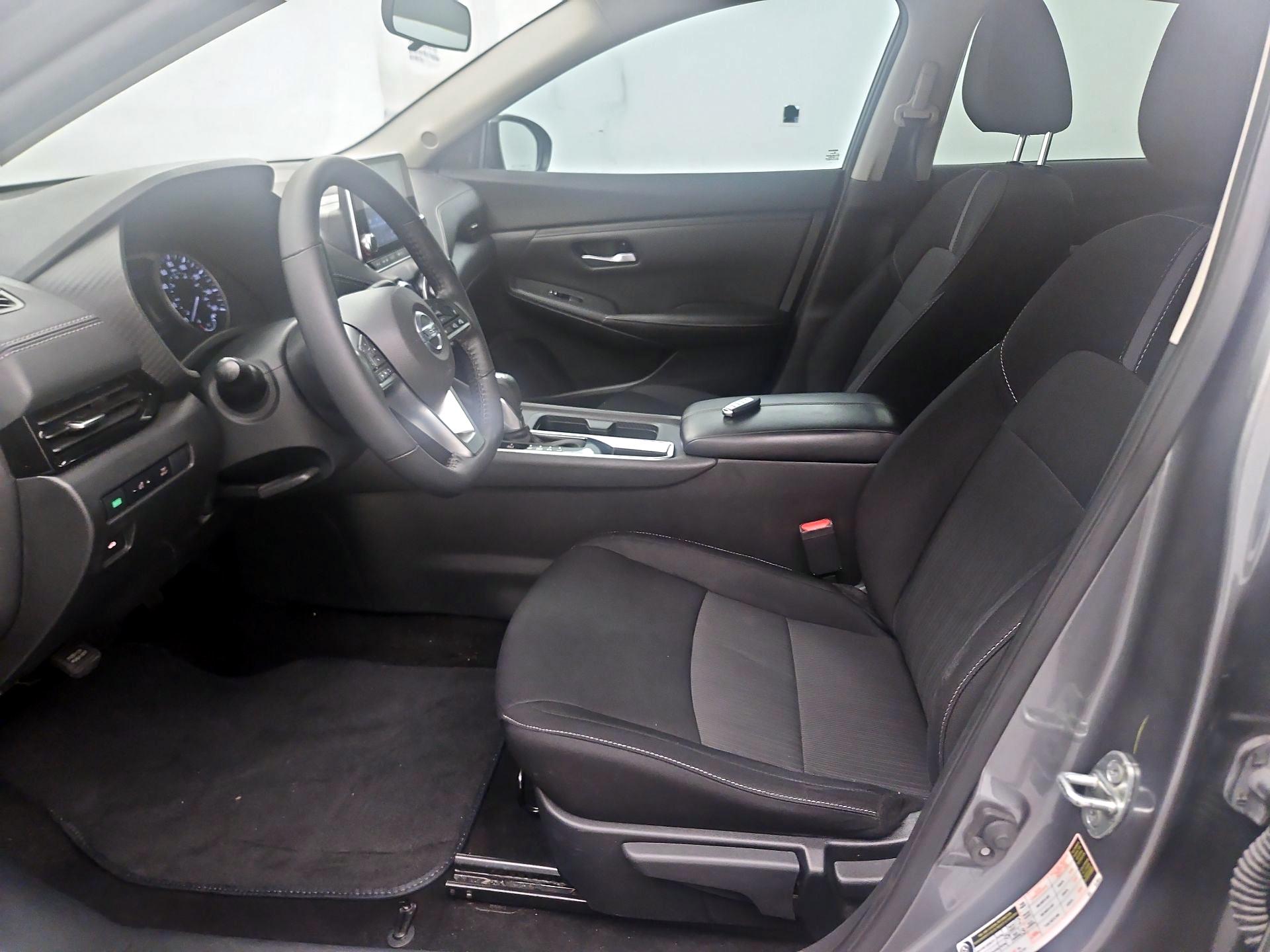 Thumbnail: 2022 Nissan Sentra - 11