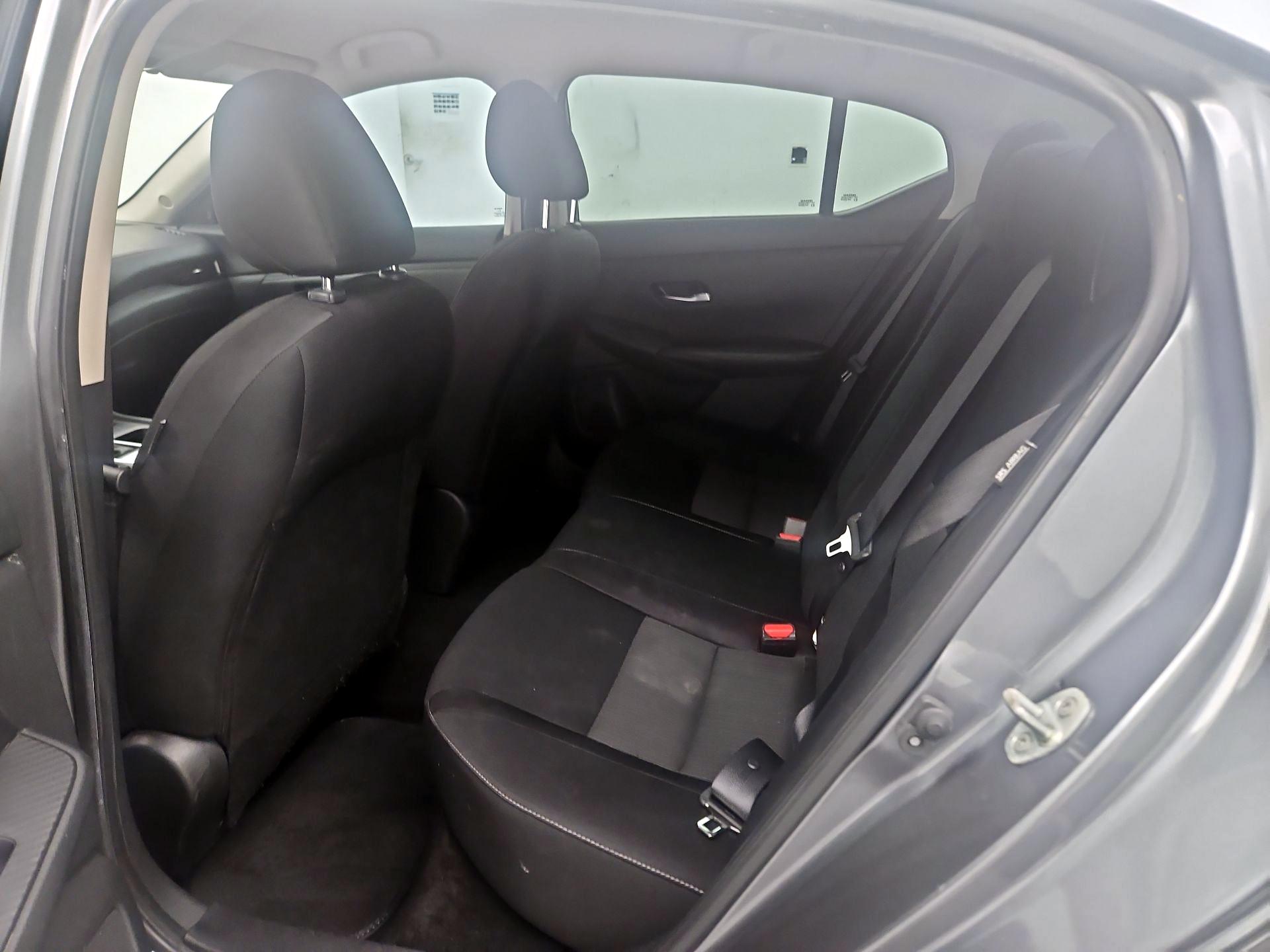 Thumbnail: 2022 Nissan Sentra - 19