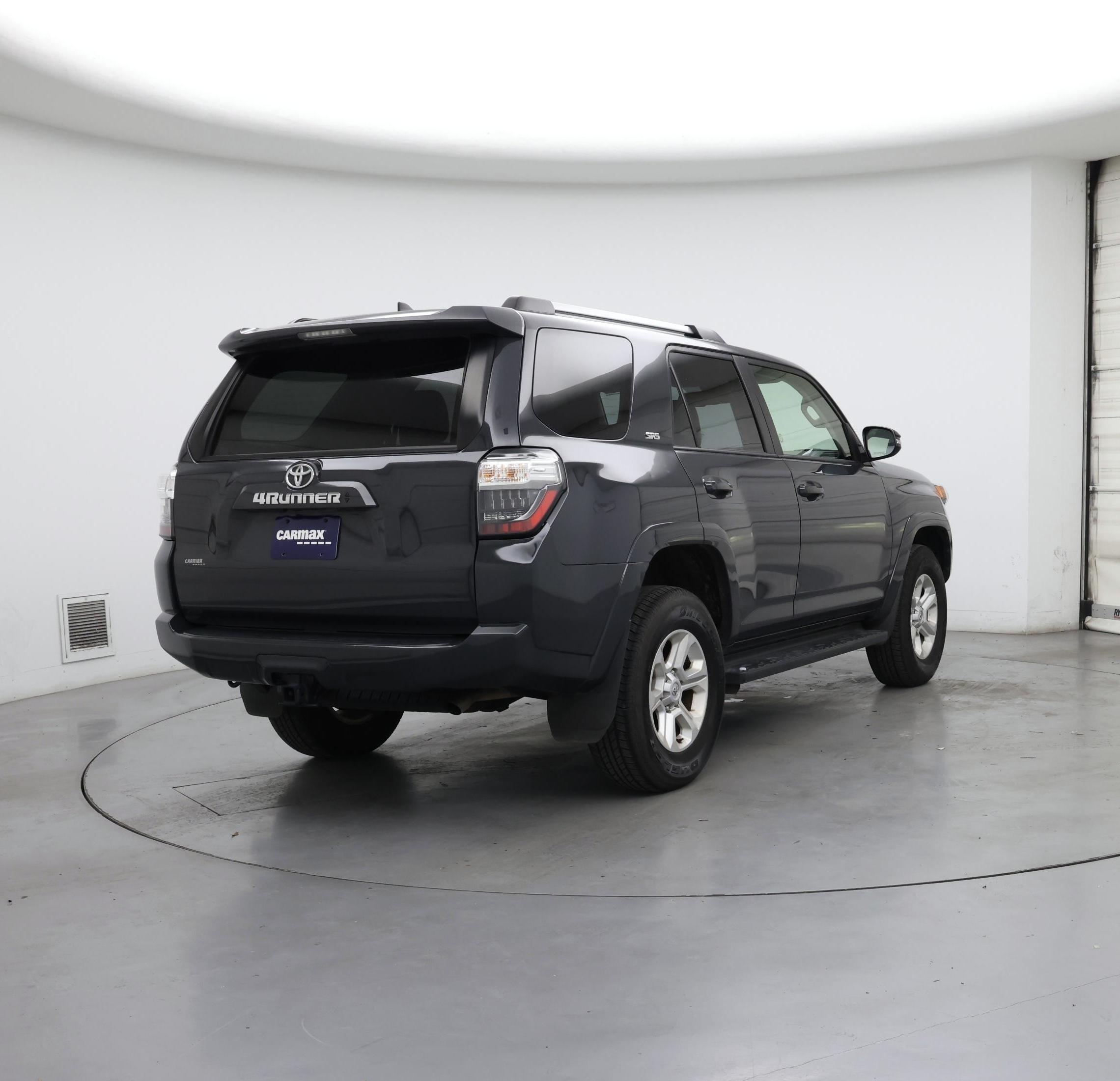 Thumbnail: 2024 Toyota 4Runner - 8