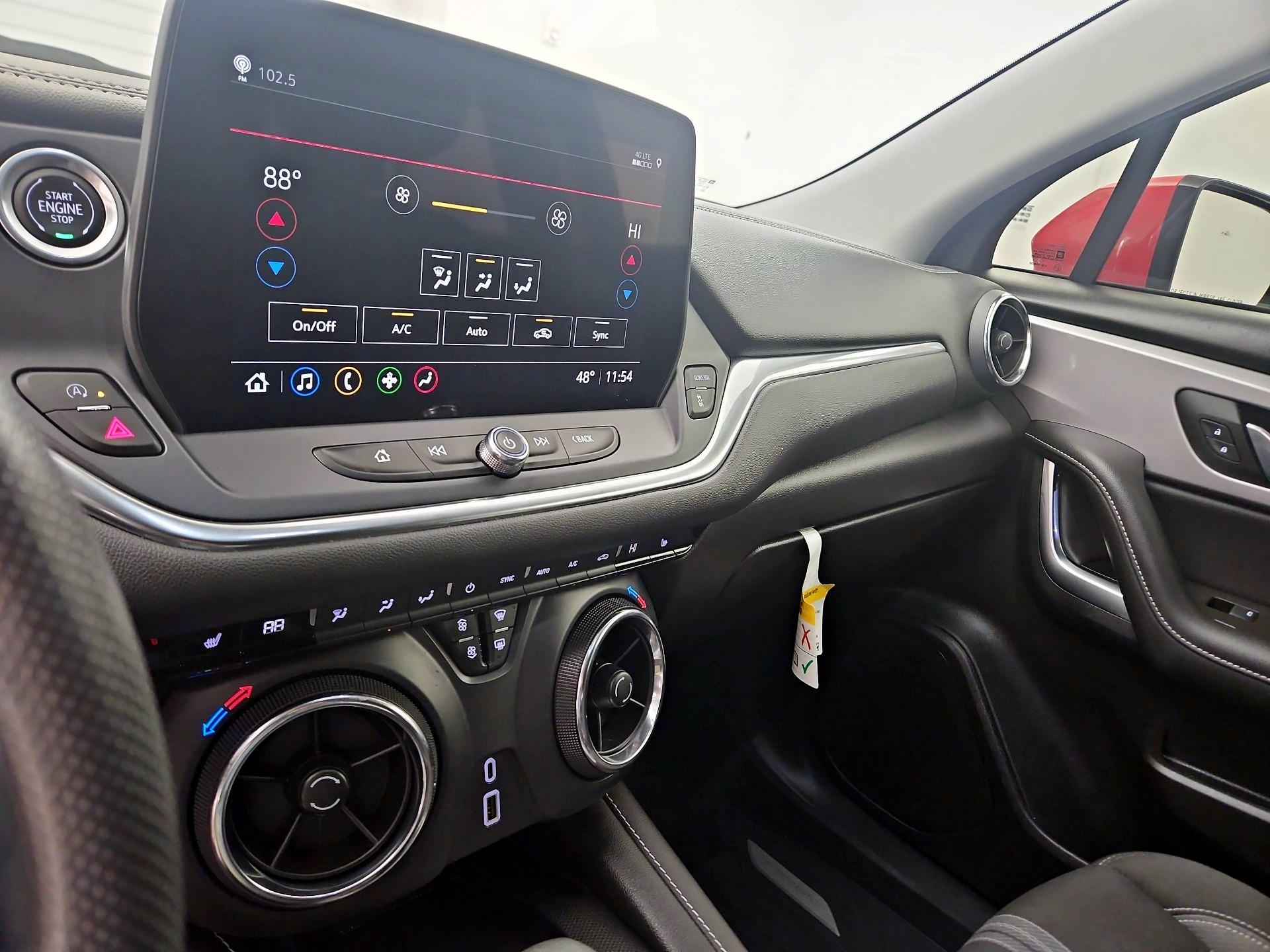 Thumbnail: 2023 Chevrolet Blazer - 16