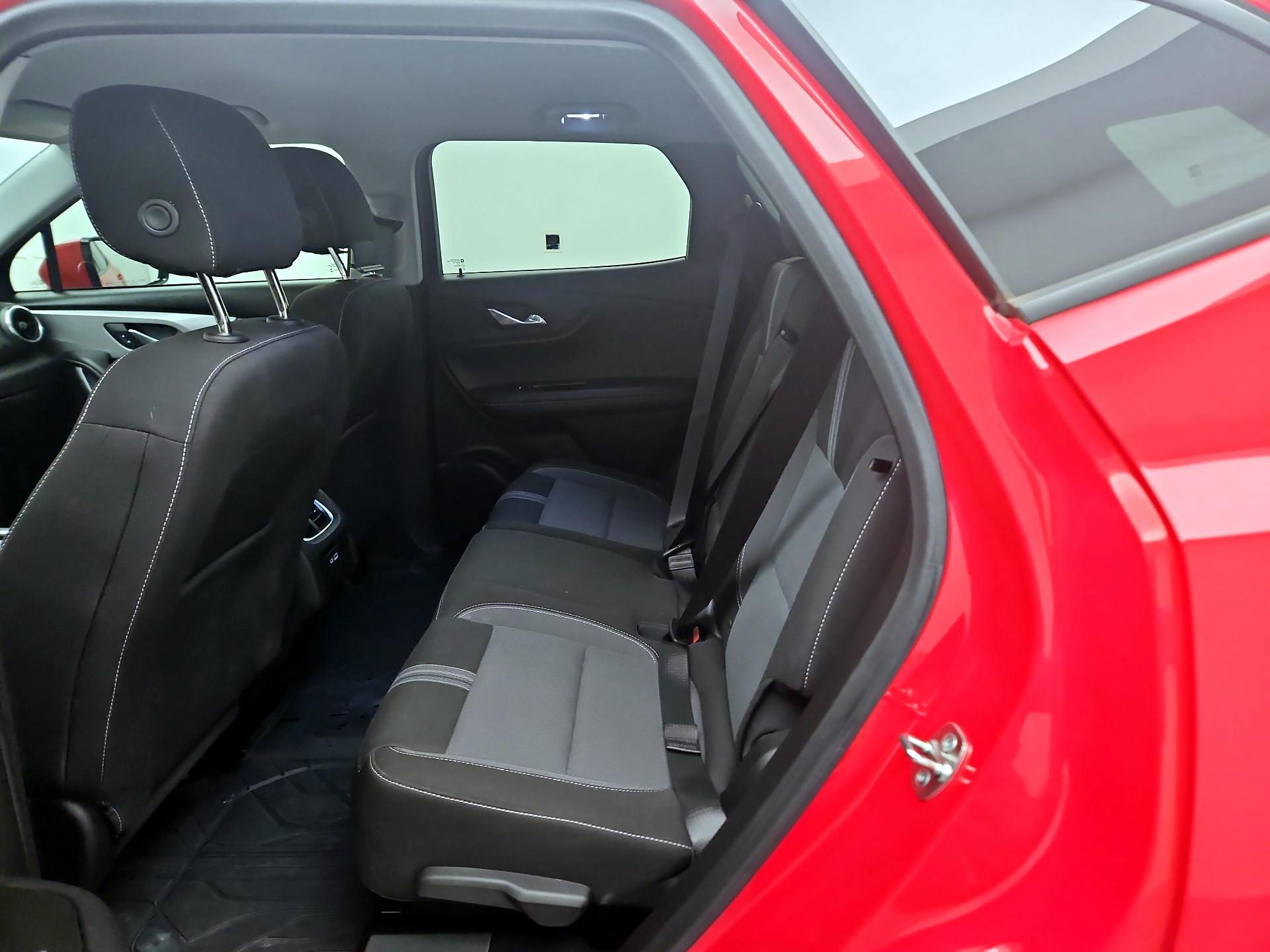 Thumbnail: 2023 Chevrolet Blazer - 18