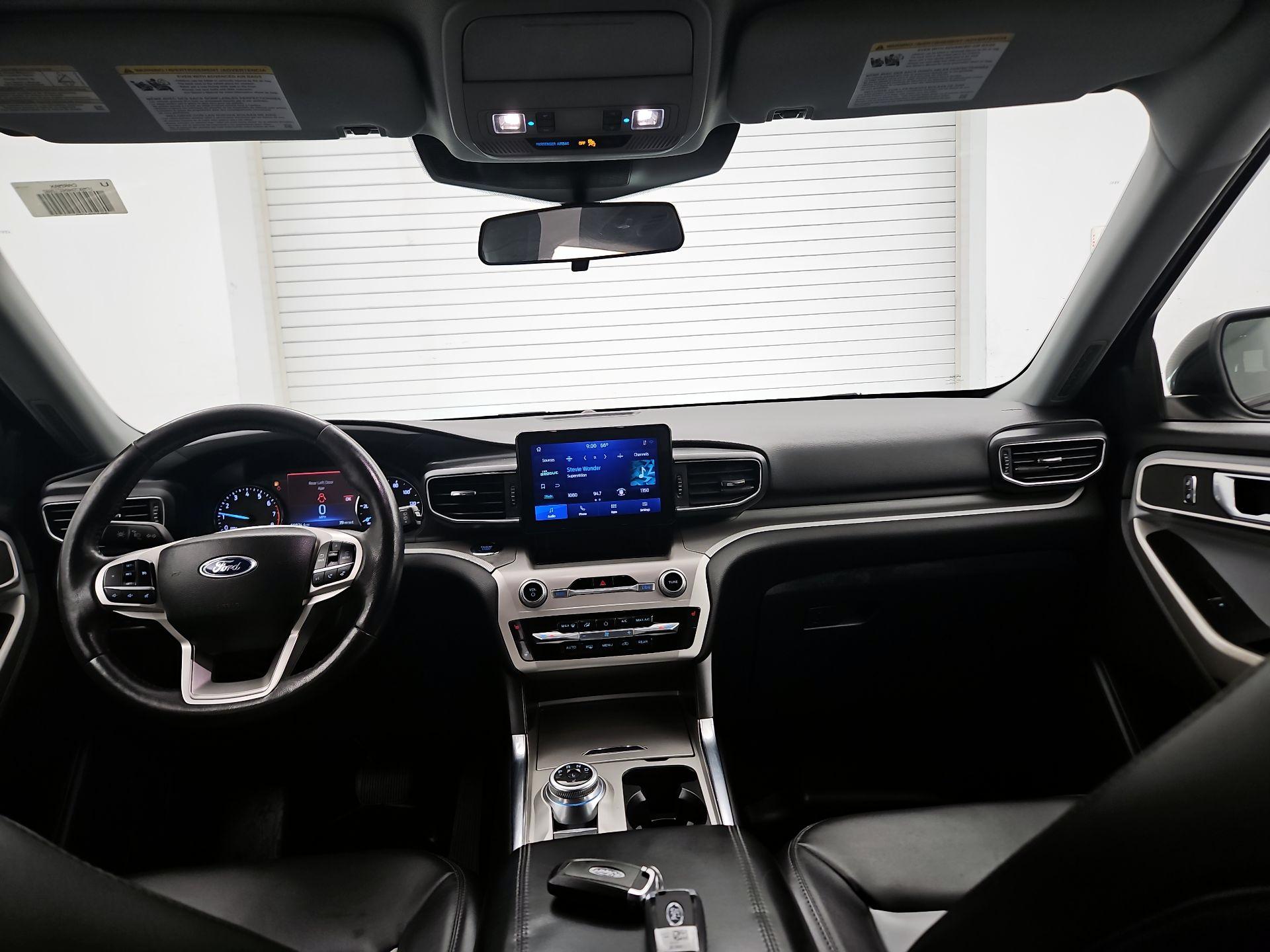 Thumbnail: 2022 Ford Explorer - 9