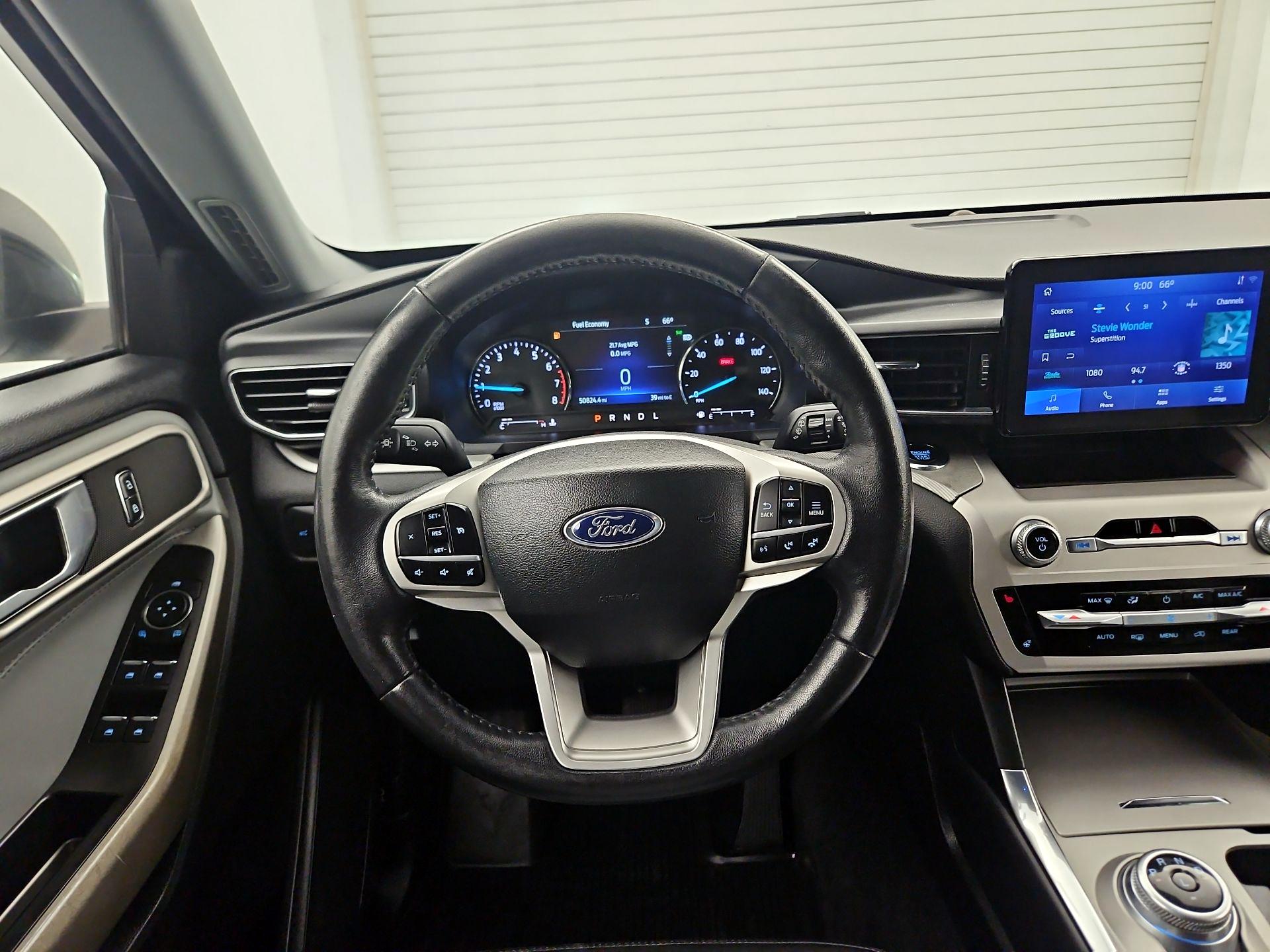 Thumbnail: 2022 Ford Explorer - 10