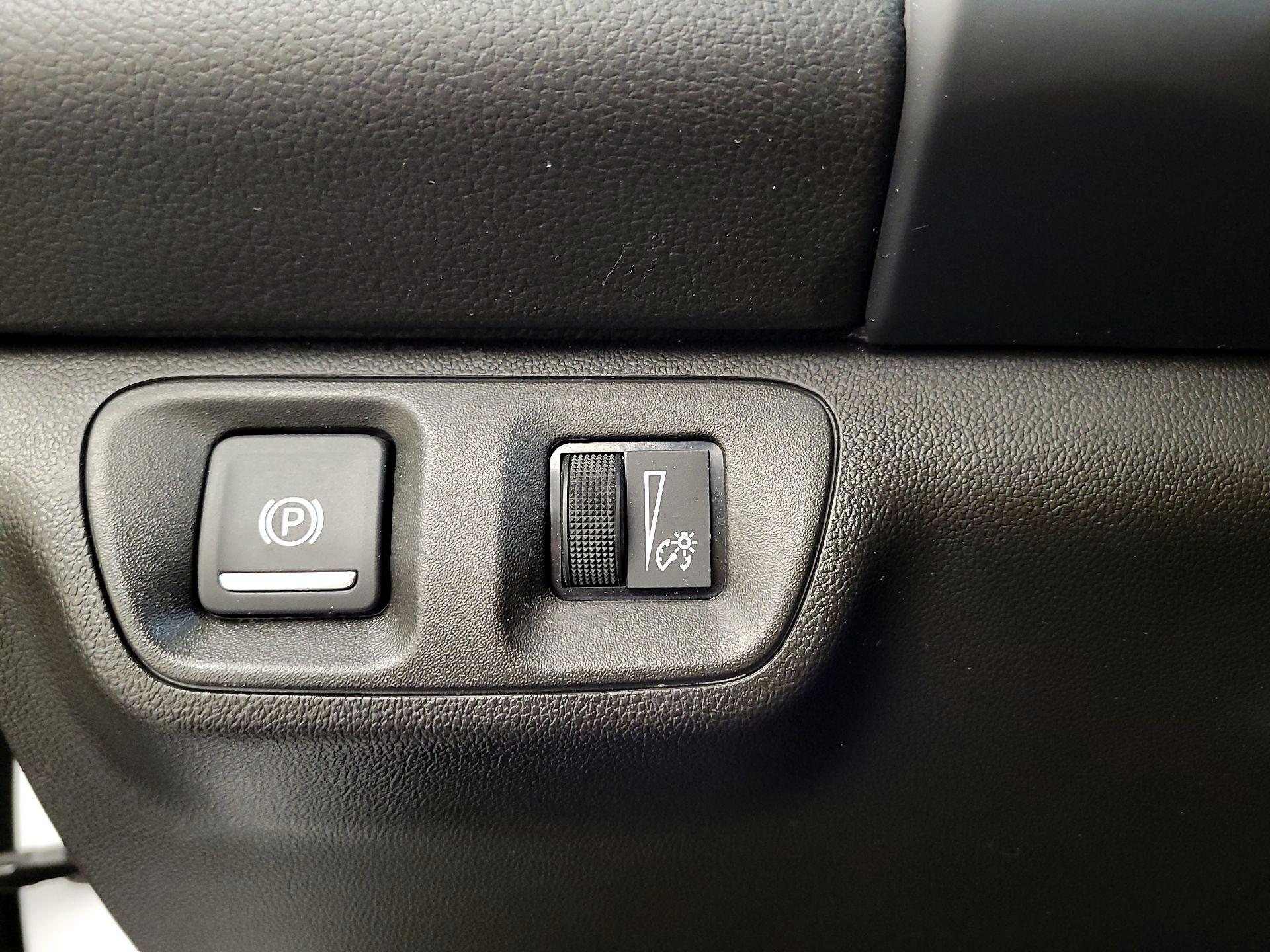Thumbnail: 2023 GMC Acadia - 13