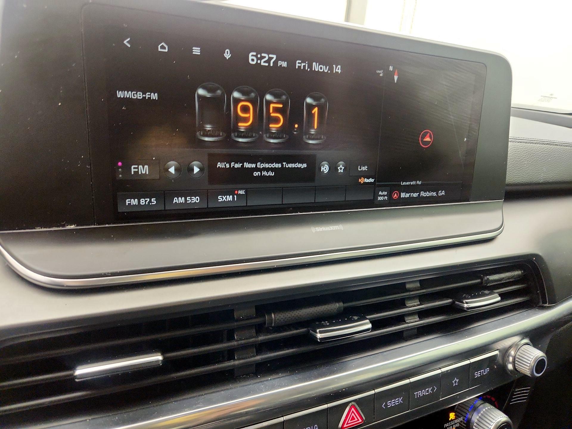 Thumbnail: 2022 Kia Telluride - 16