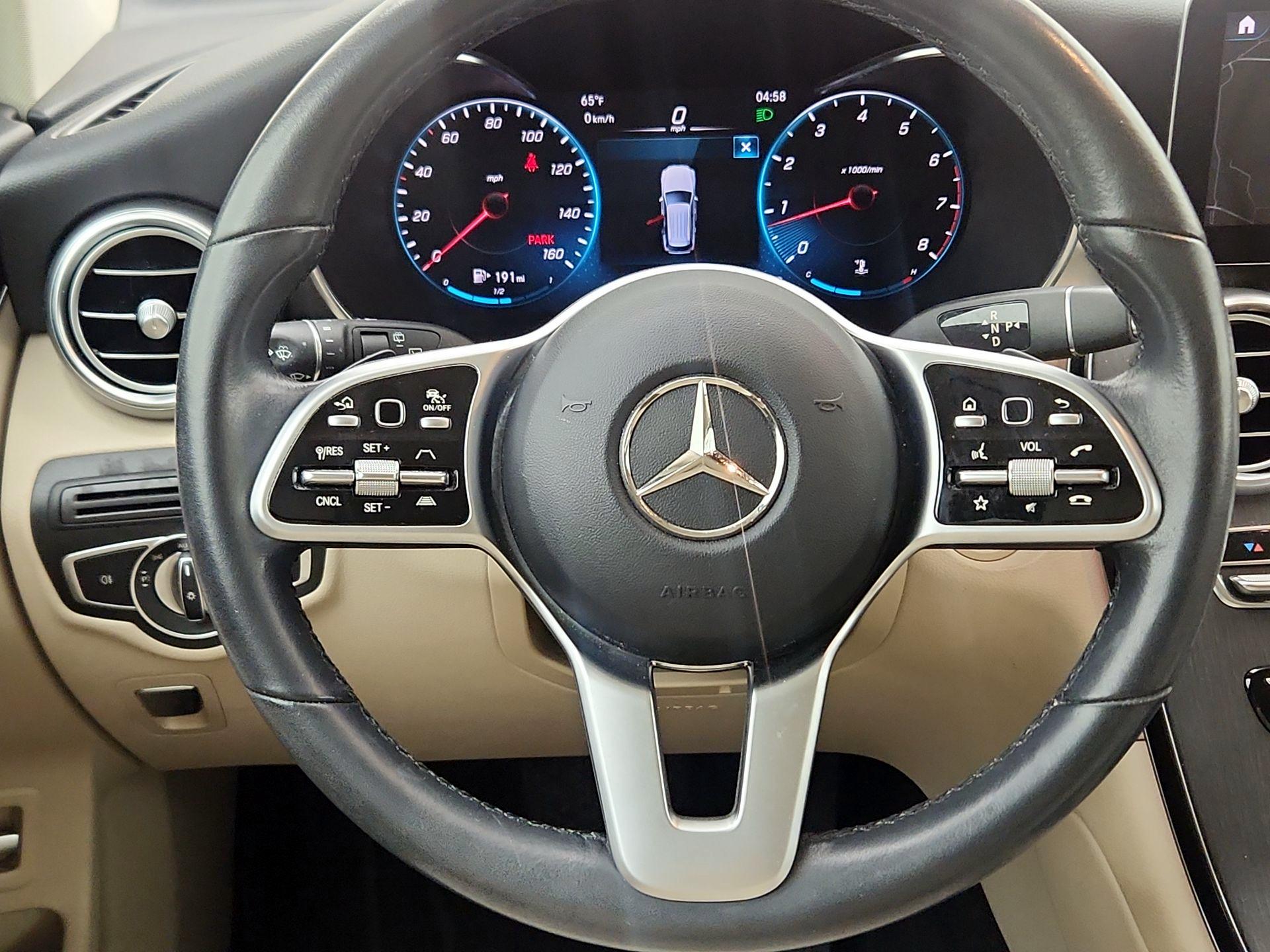 Thumbnail: 2022 Mercedes-Benz GLC - 10