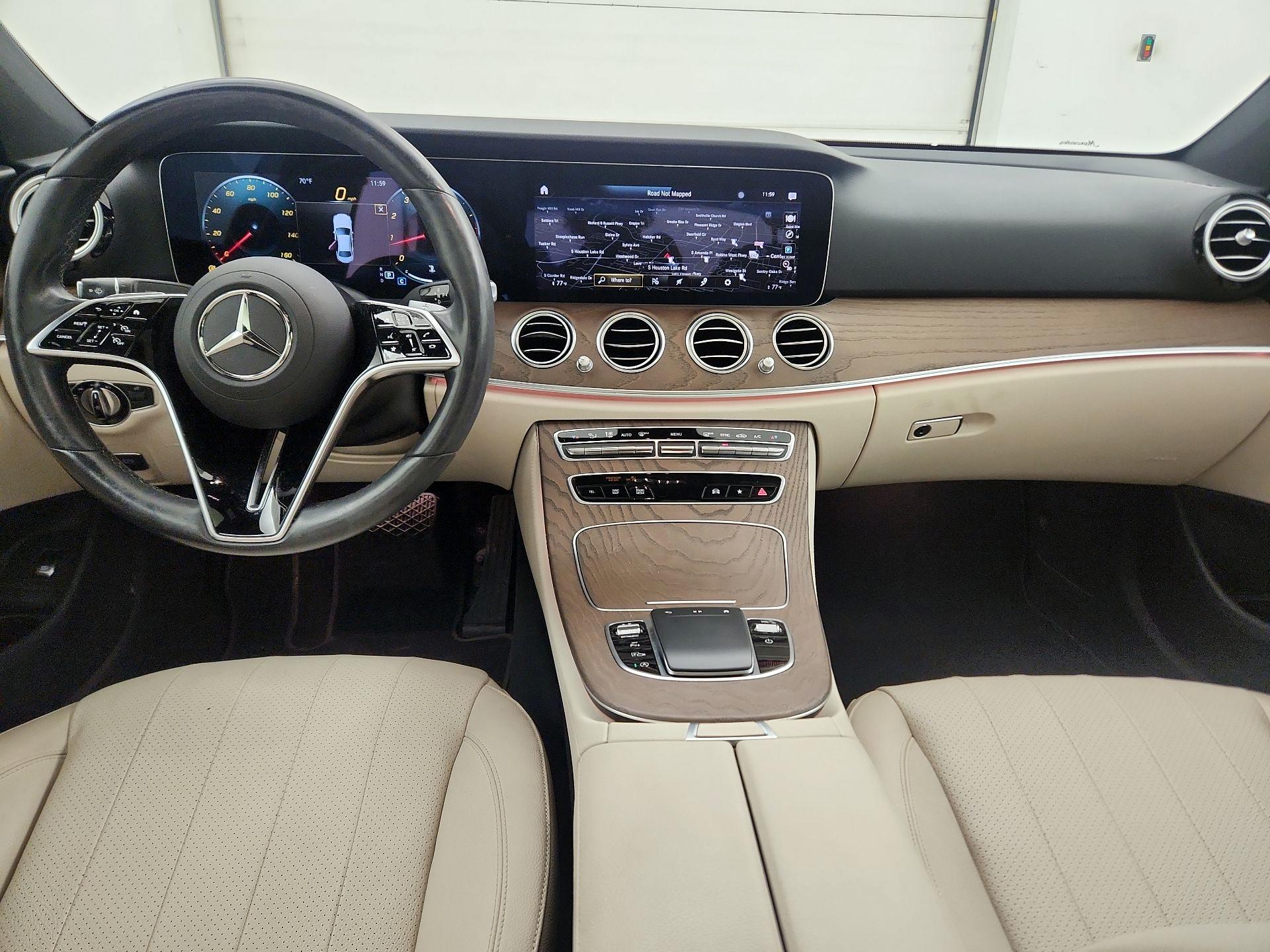 Thumbnail: 2022 Mercedes-Benz E-Class - 9