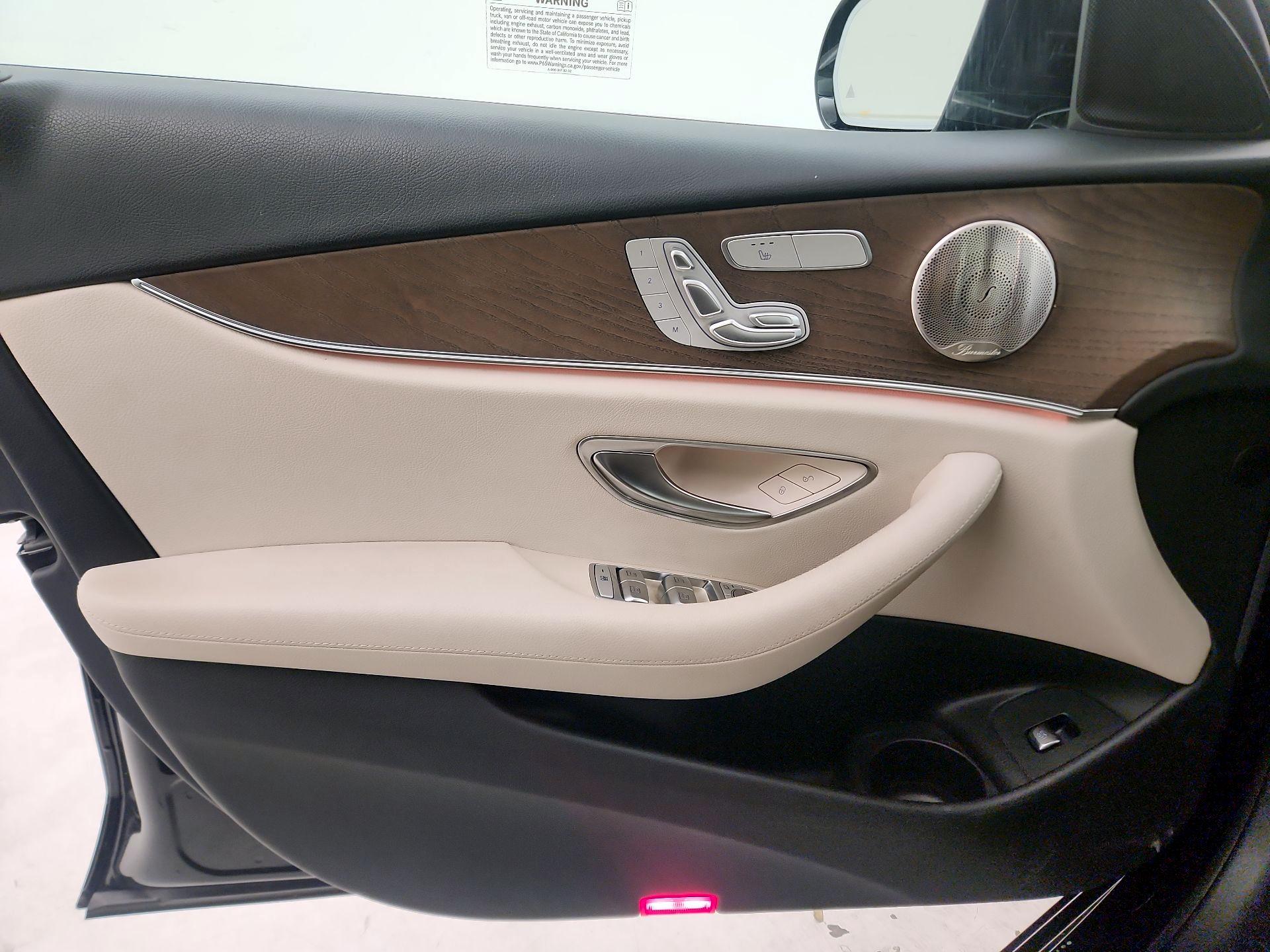 Thumbnail: 2022 Mercedes-Benz E-Class - 12